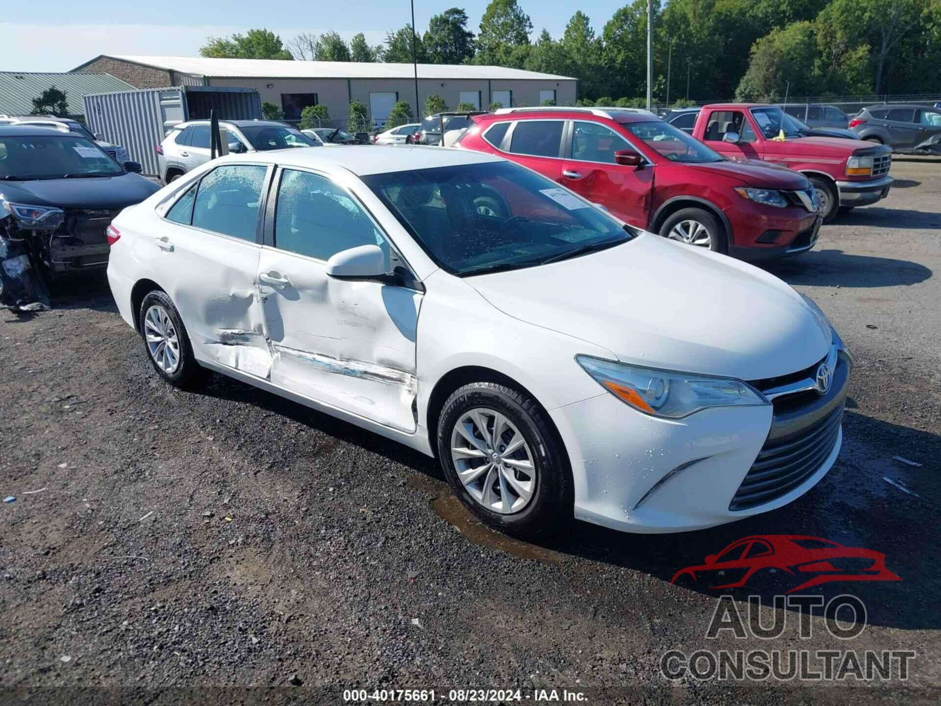 TOYOTA CAMRY 2016 - 4T4BF1FK6GR551365