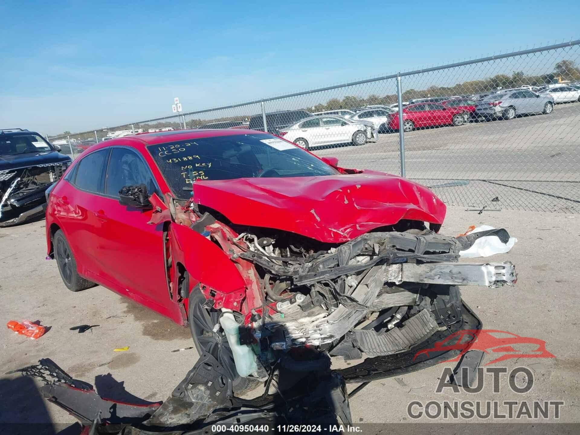 HONDA CIVIC 2018 - SHHFK7H50JU205686