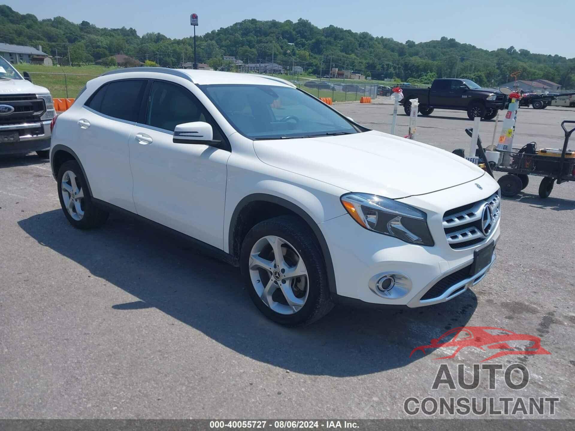 MERCEDES-BENZ GLA 2019 - WDCTG4GB1KU003292