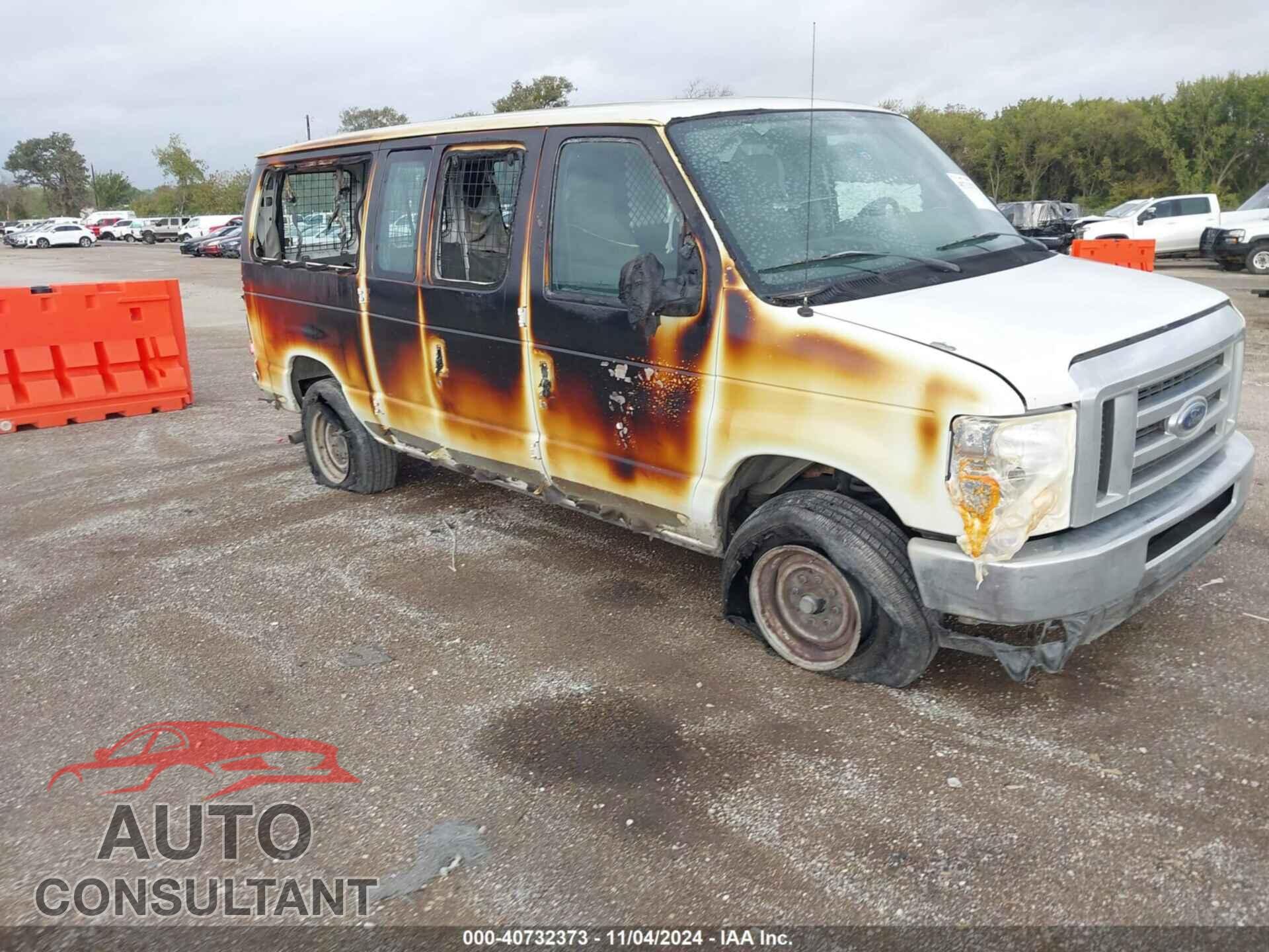 FORD E-350 SUPER DUTY 2013 - 1FBNE3BL3DDA73673