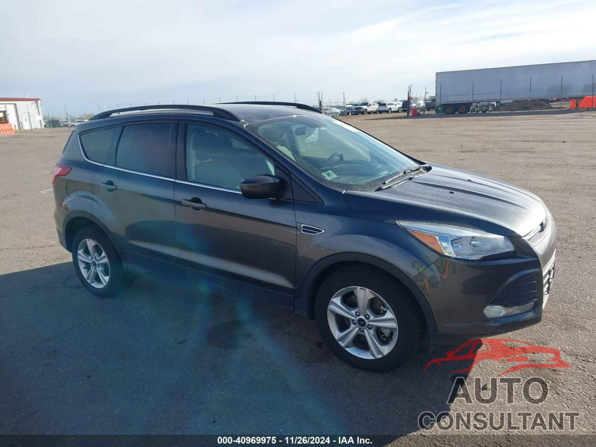 FORD ESCAPE 2015 - 1FMCU9G97FUB72713