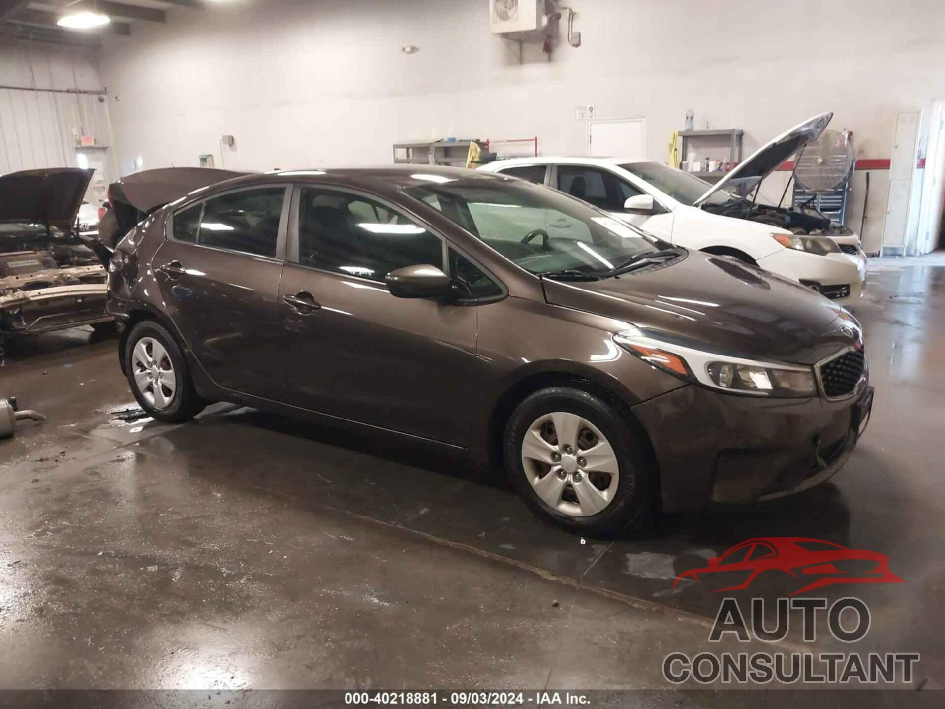 KIA FORTE 2018 - 3KPFL4A70JE197216