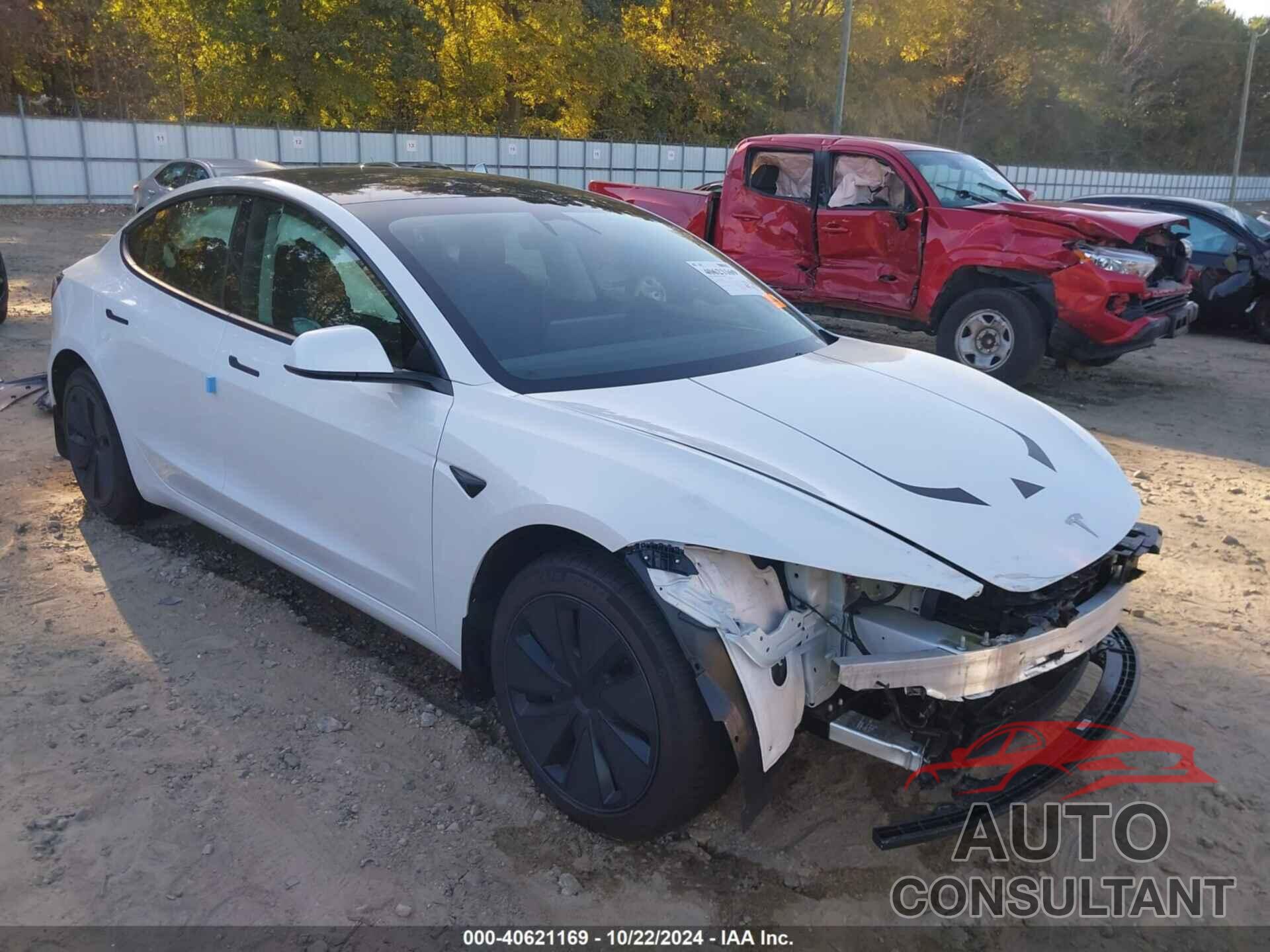 TESLA MODEL 3 2024 - 5YJ3E1EA7RF824775