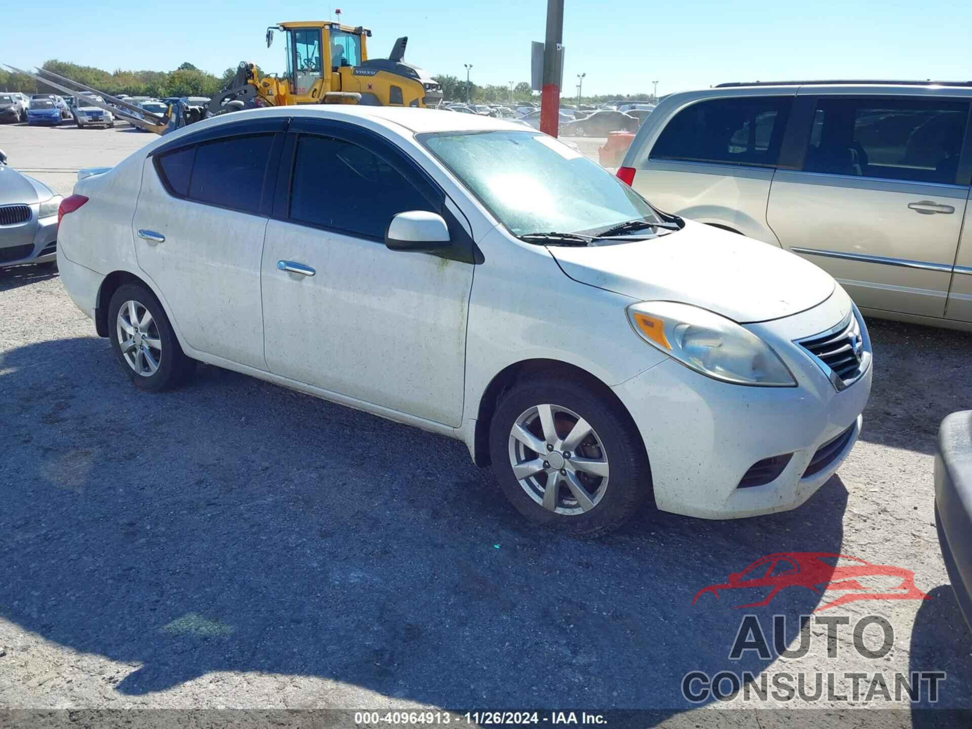 NISSAN VERSA 2014 - 3N1CN7AP7EL818972