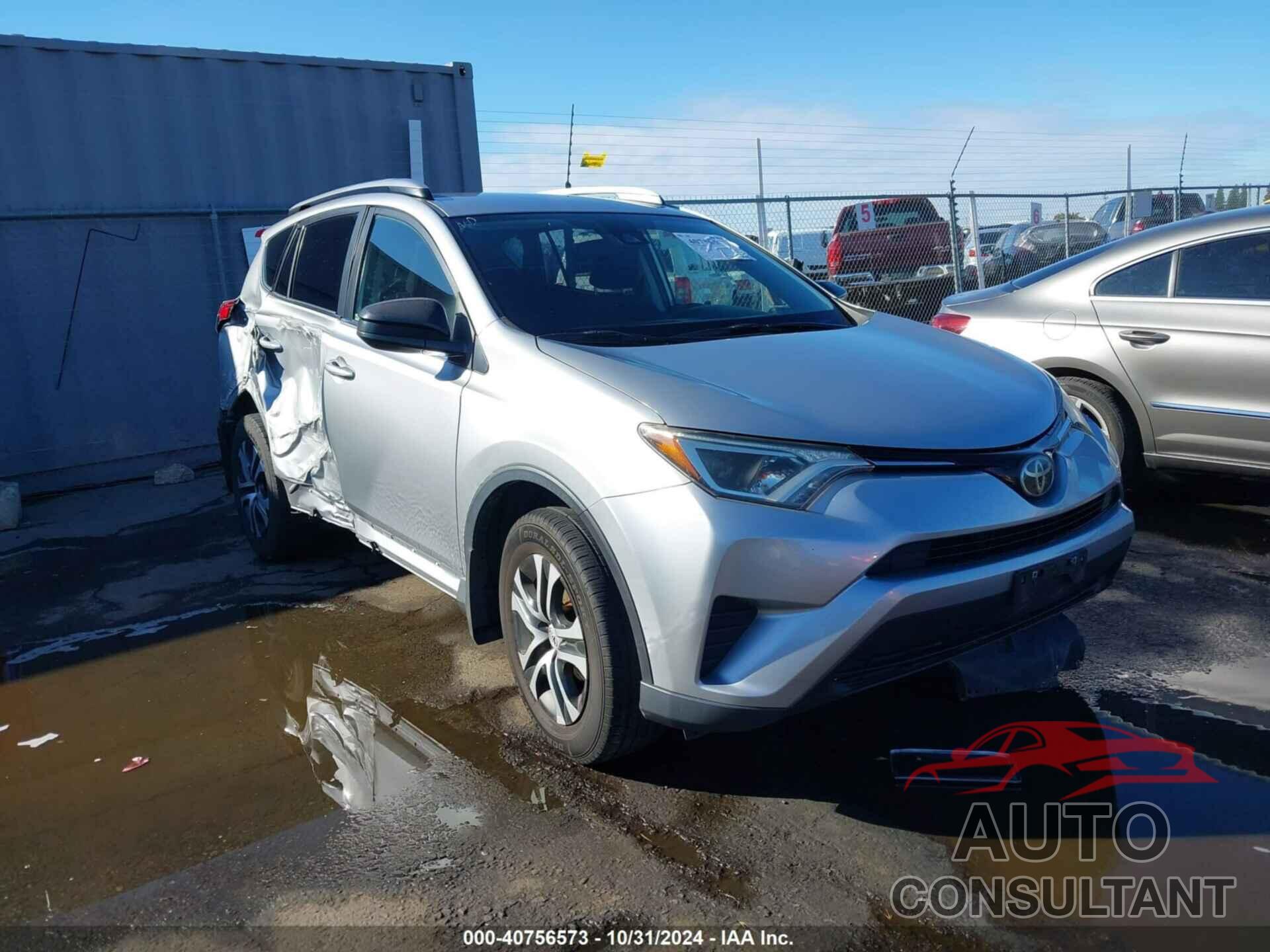 TOYOTA RAV4 2018 - JTMBFREV1JJ261147