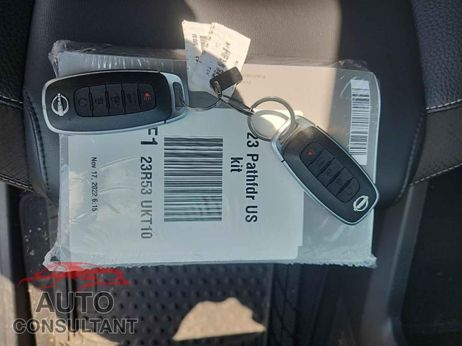 NISSAN PATHFINDER 2023 - 5N1DR3CC9PC236195