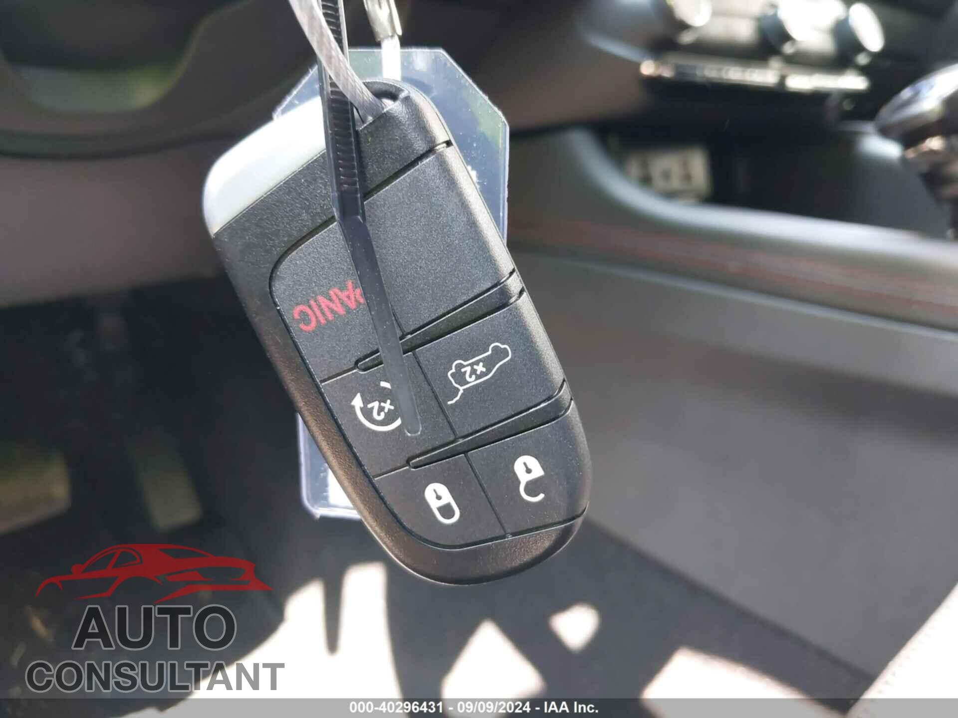 DODGE DURANGO 2023 - 1C4RDJDG9PC572315