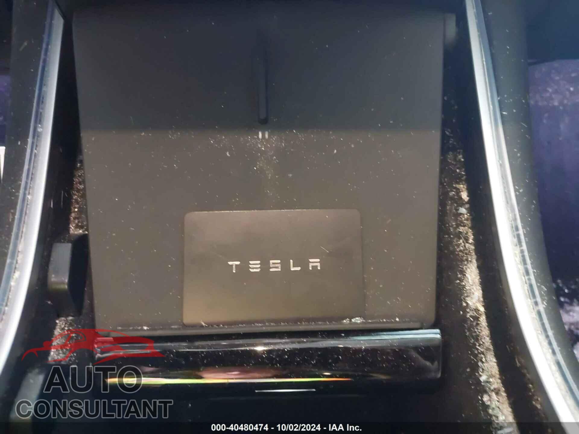 TESLA MODEL 3 2018 - 5YJ3E1EBXJF086600