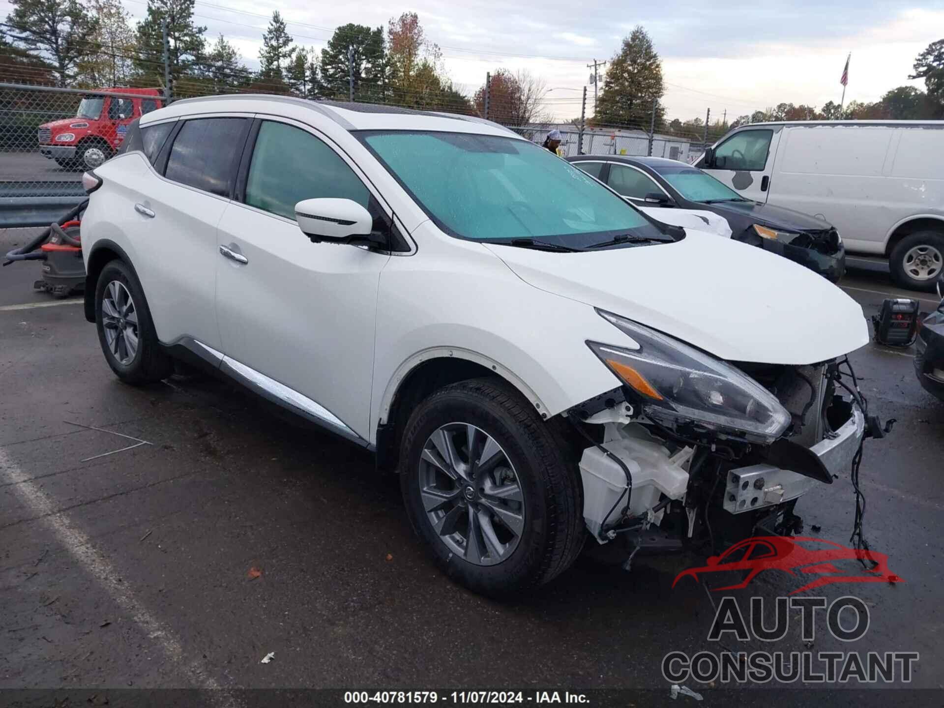 NISSAN MURANO 2018 - 5N1AZ2MG7JN131097