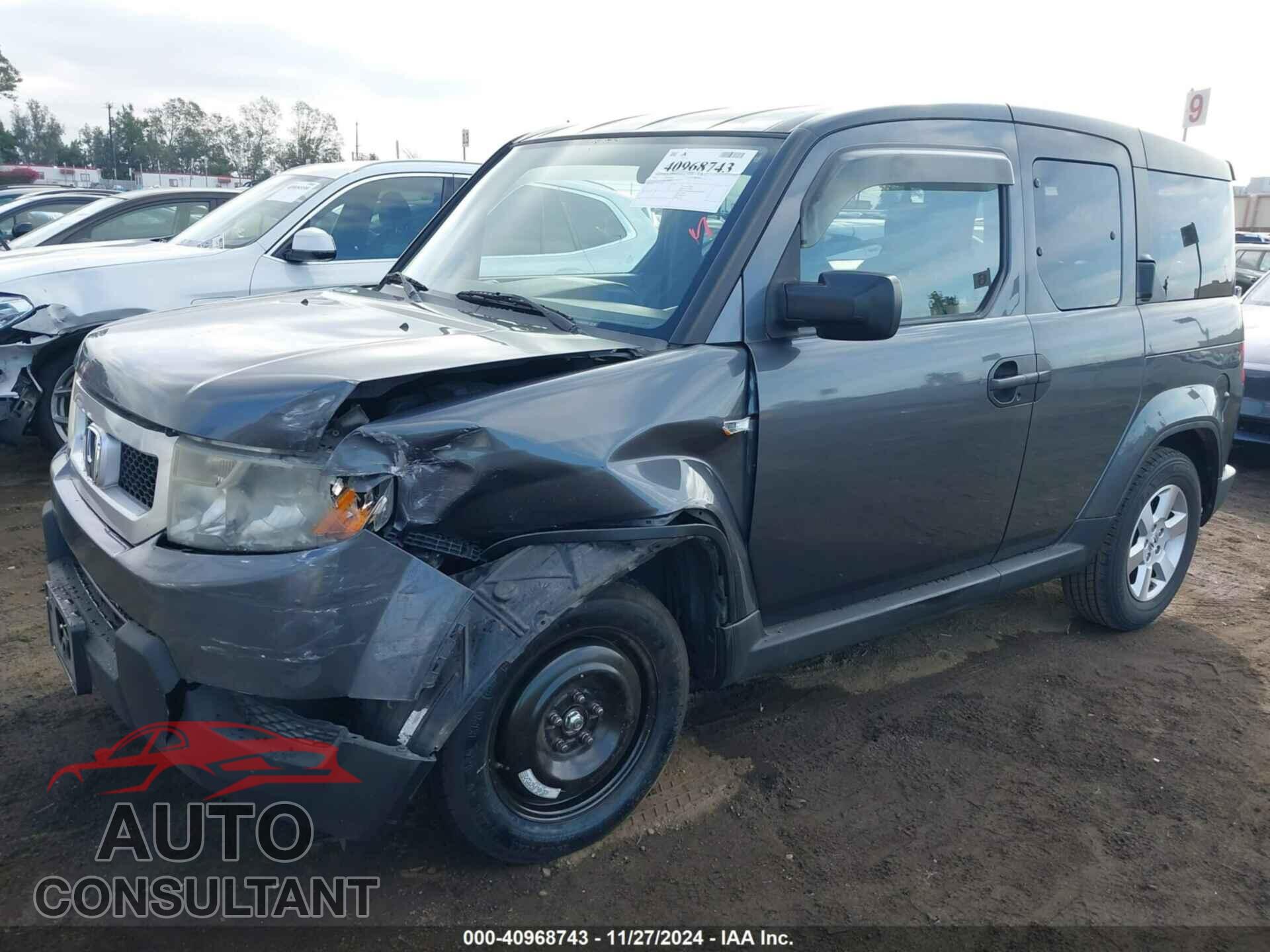 HONDA ELEMENT 2011 - 5J6YH1H76BL003872