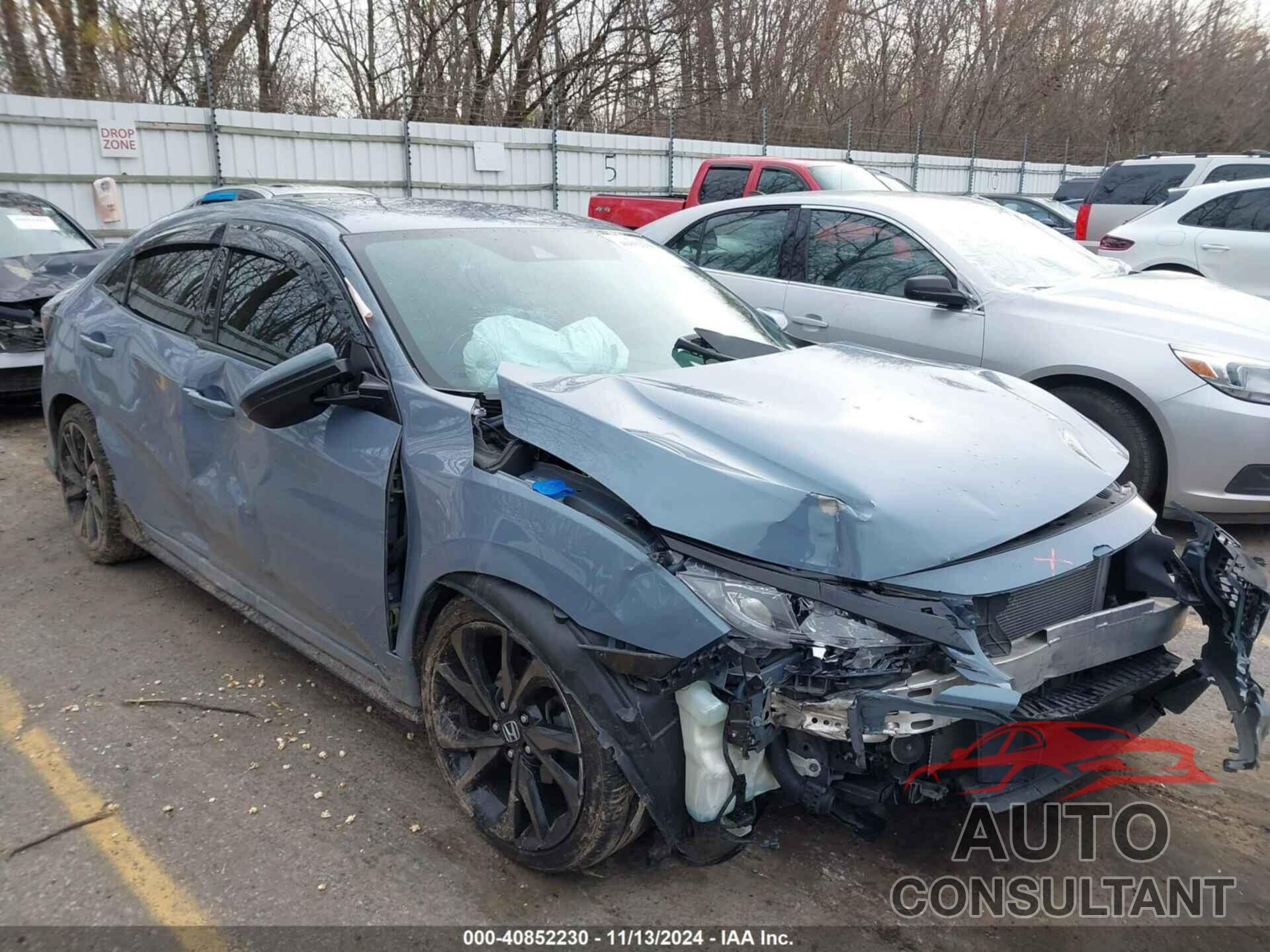 HONDA CIVIC 2019 - SHHFK7H44KU213203