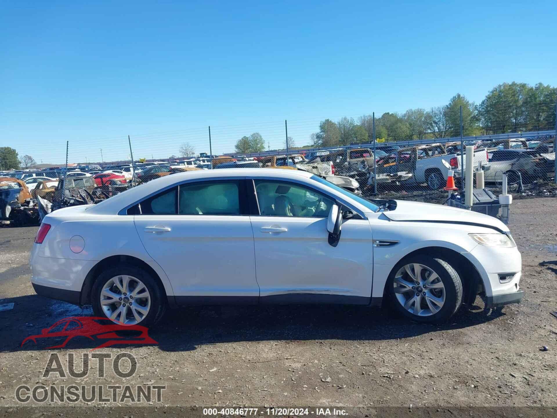 FORD TAURUS 2011 - 1FAHP2EW4BG103736