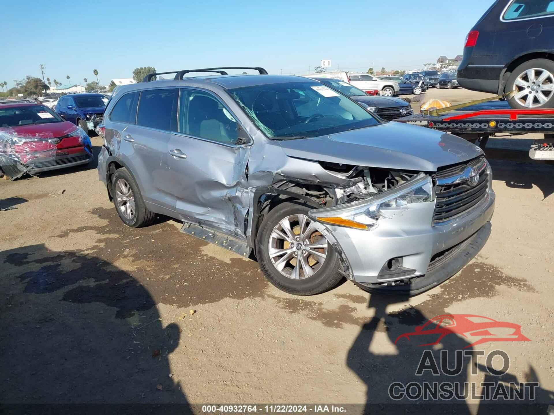 TOYOTA HIGHLANDER 2016 - 5TDBKRFH9GS355423