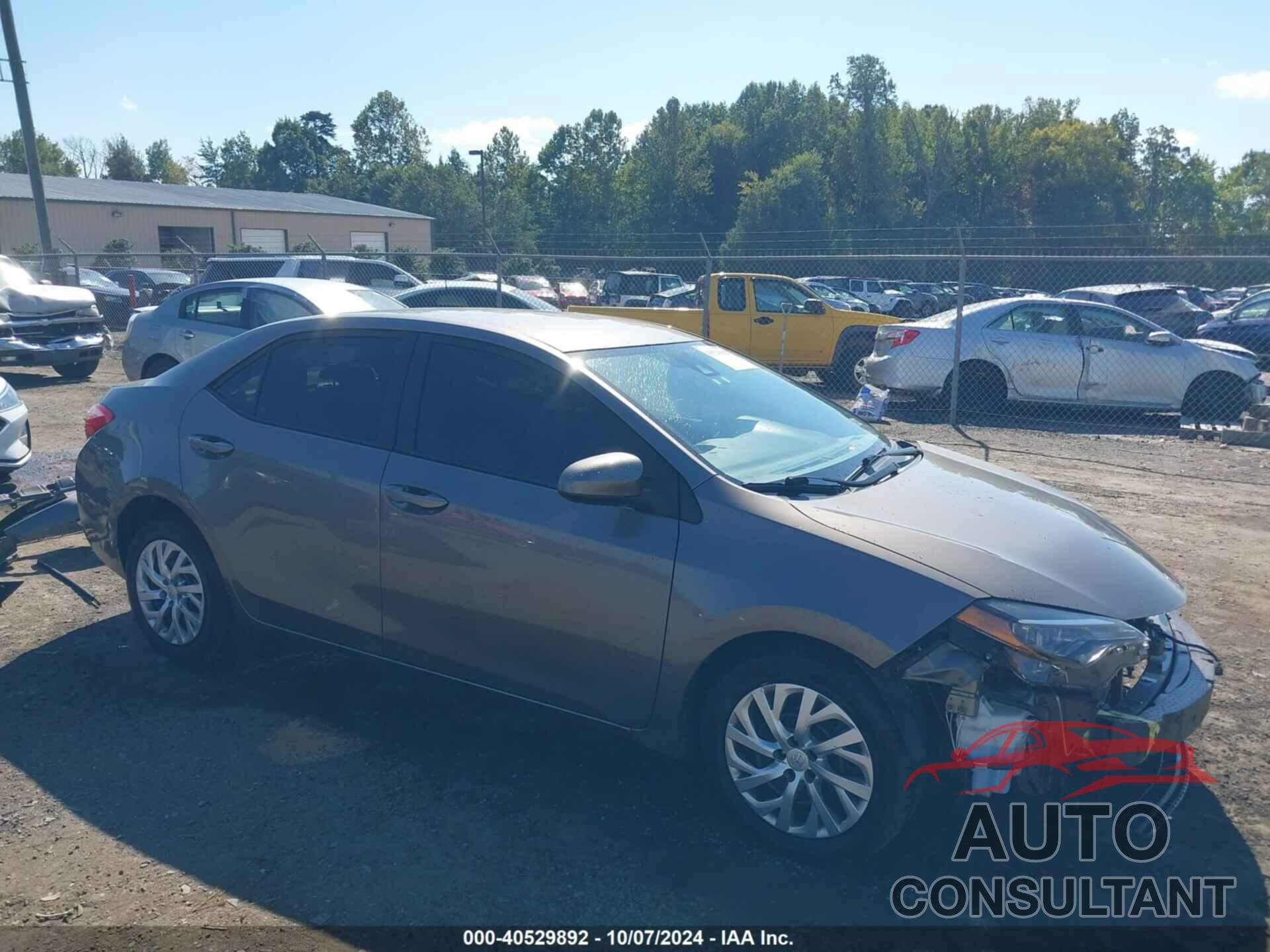TOYOTA COROLLA 2019 - 2T1BURHE2KC241858