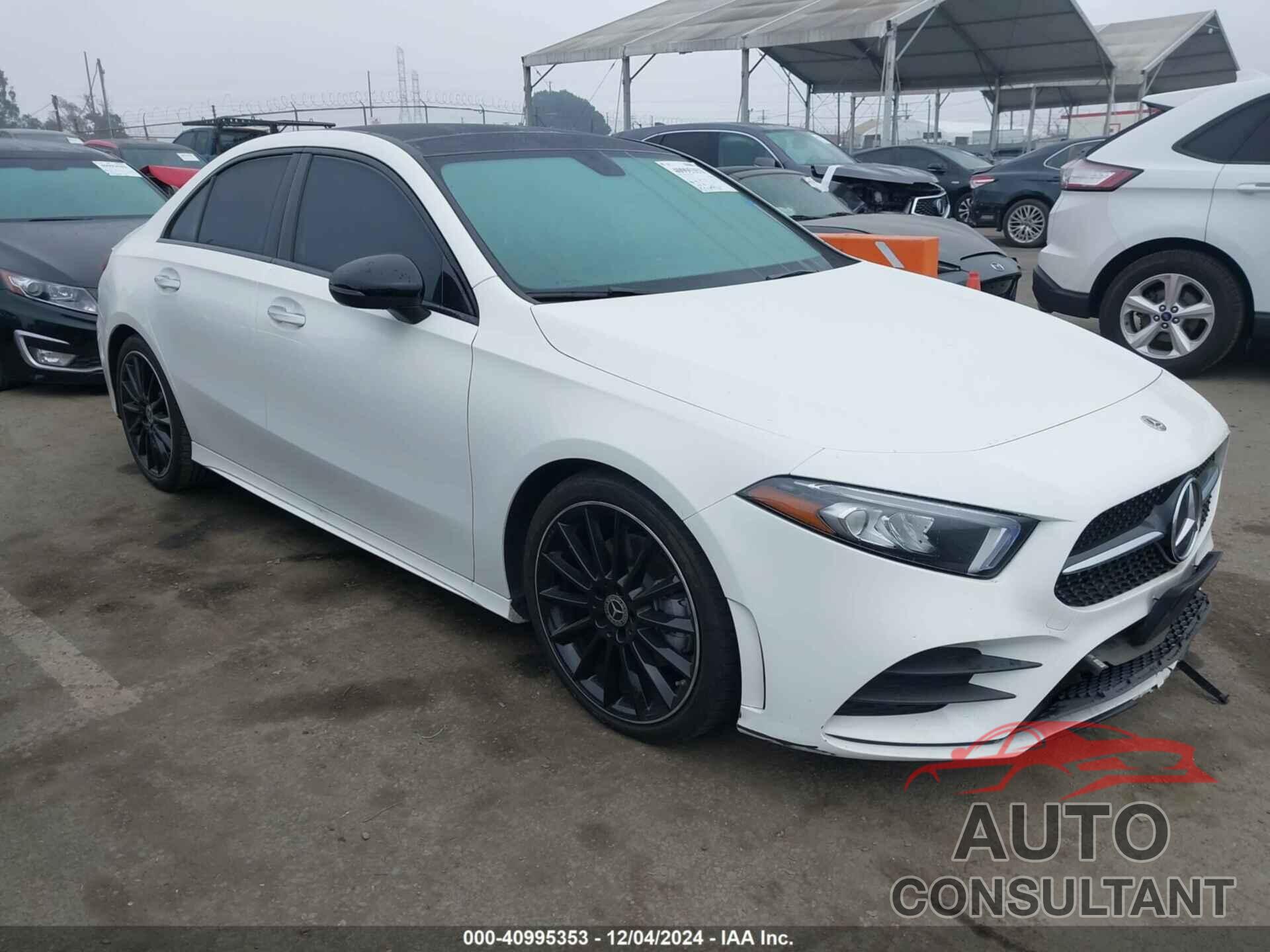 MERCEDES-BENZ A 220 2022 - W1K3G4EB3NJ371977