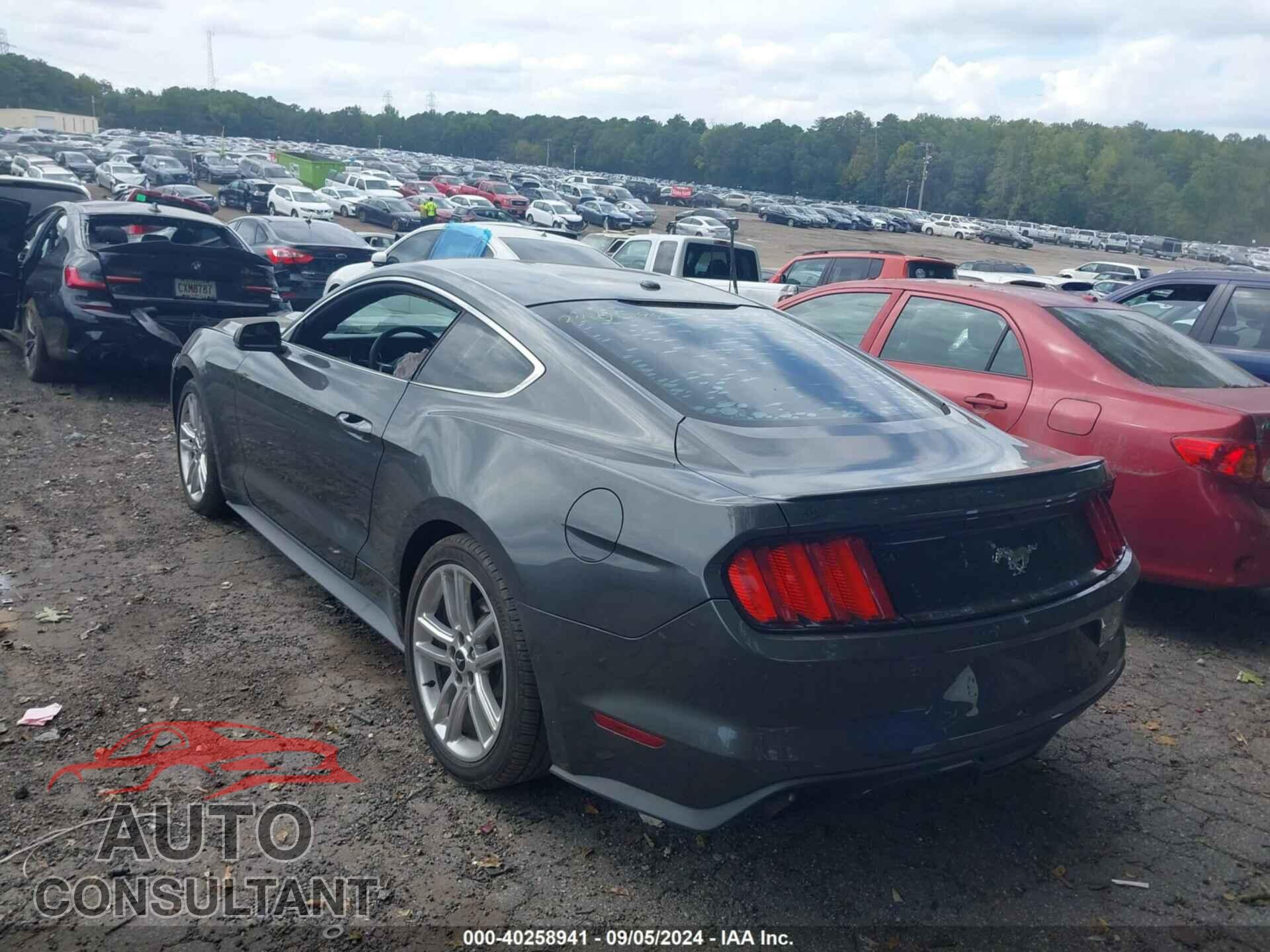 FORD MUSTANG 2017 - 1FA6P8THXH5246516