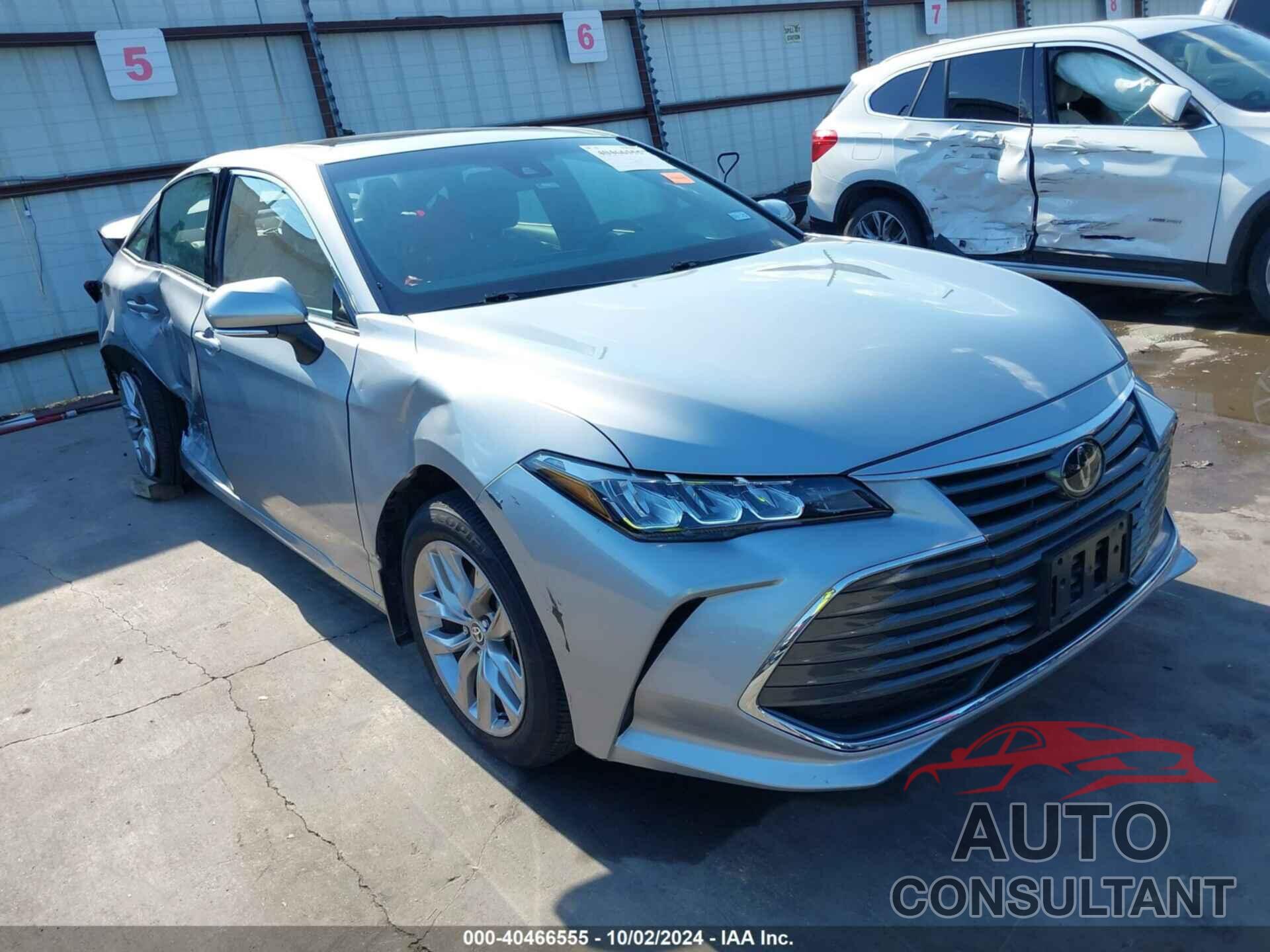 TOYOTA AVALON 2022 - 4T1AZ1FB4NU086644