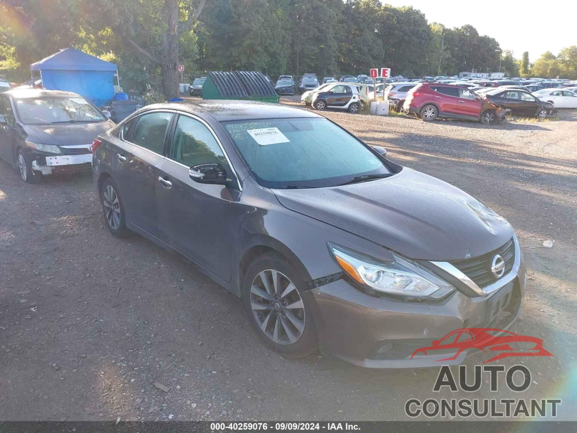 NISSAN ALTIMA 2017 - 1N4AL3AP8HC217384