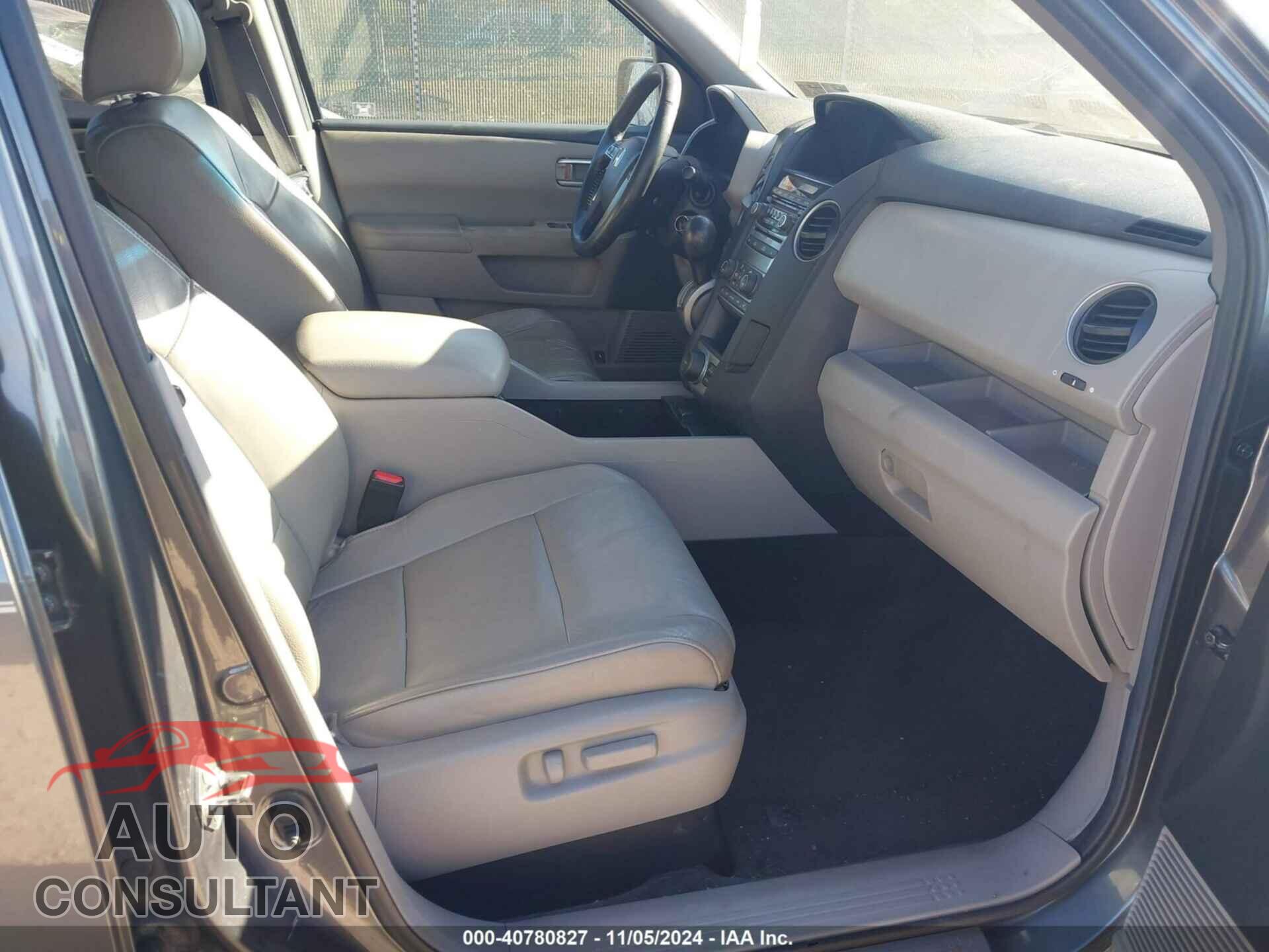HONDA PILOT 2012 - 5FNYF4H66CB035603