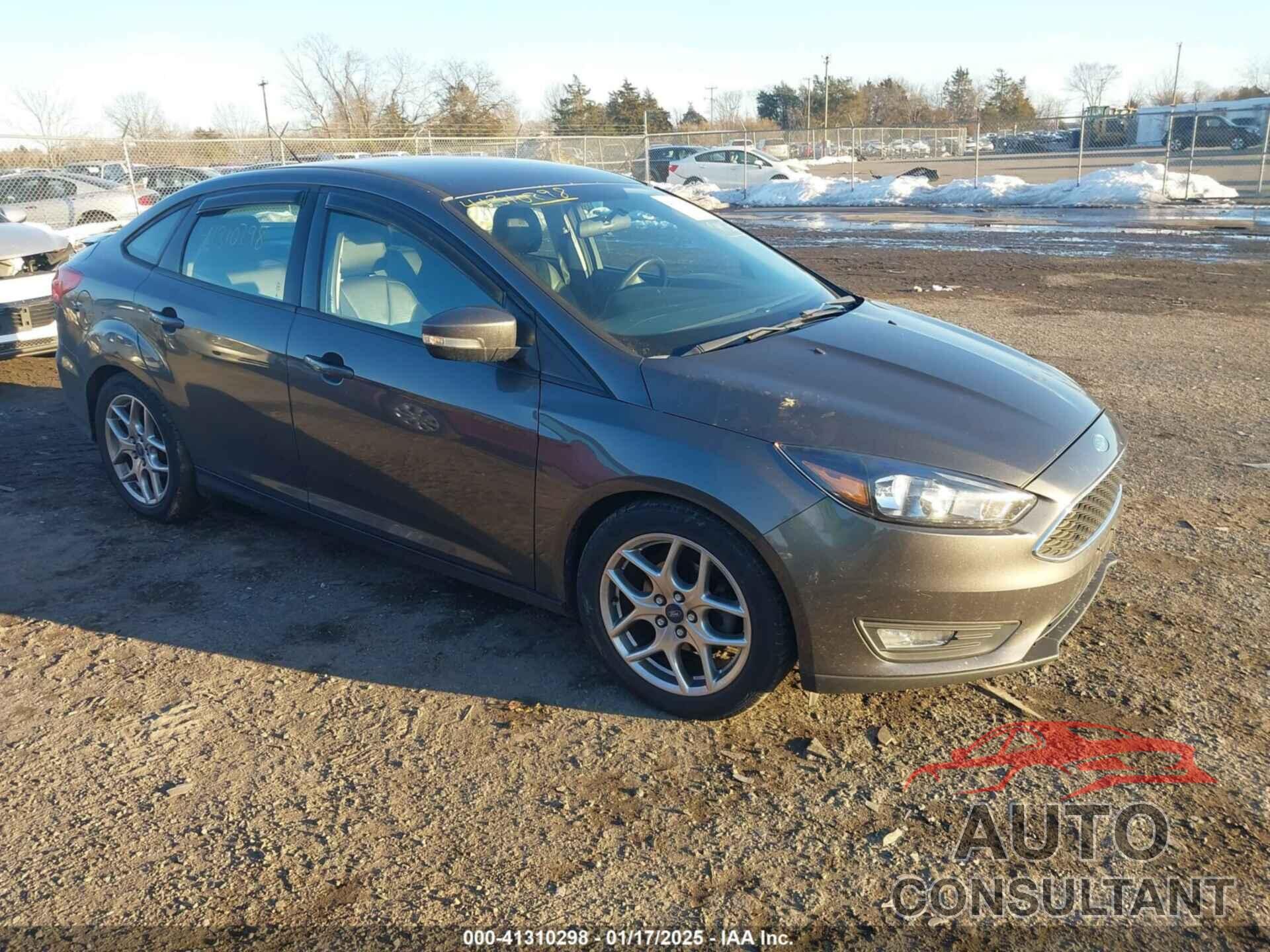 FORD FOCUS 2015 - 1FADP3F2XFL319328