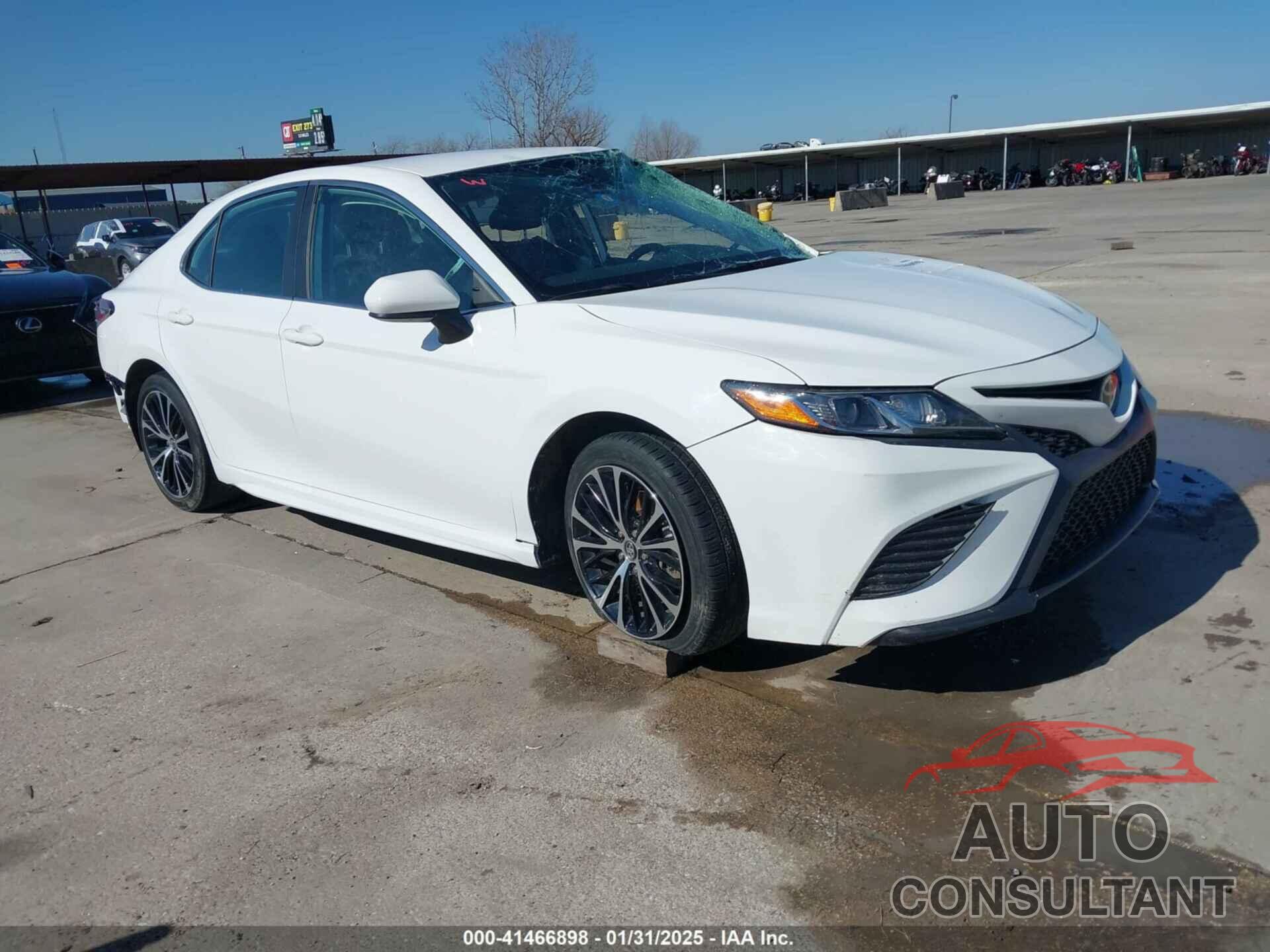 TOYOTA CAMRY 2019 - 4T1B11HKXKU297559