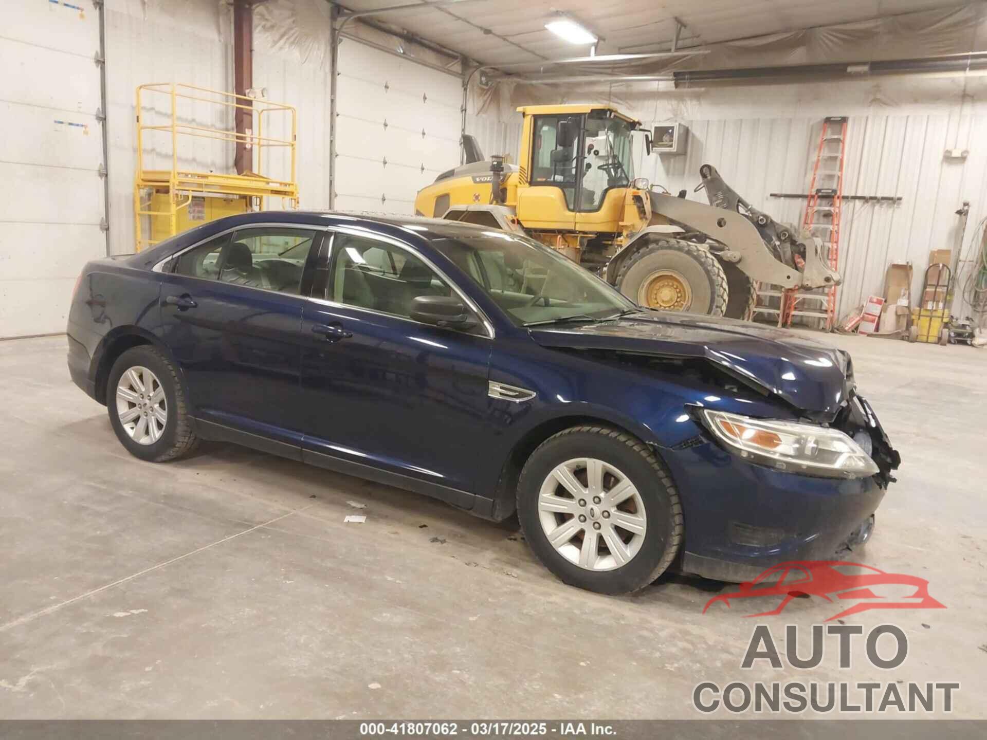 FORD TAURUS 2011 - 1FAHP2DW2BG182096