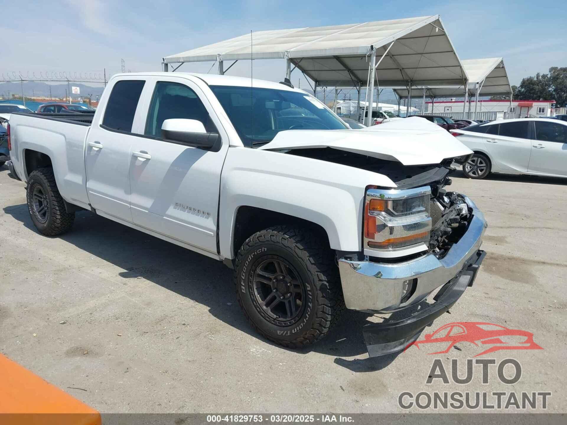 CHEVROLET SILVERADO 1500 2016 - 1GCRCREC6GZ175221