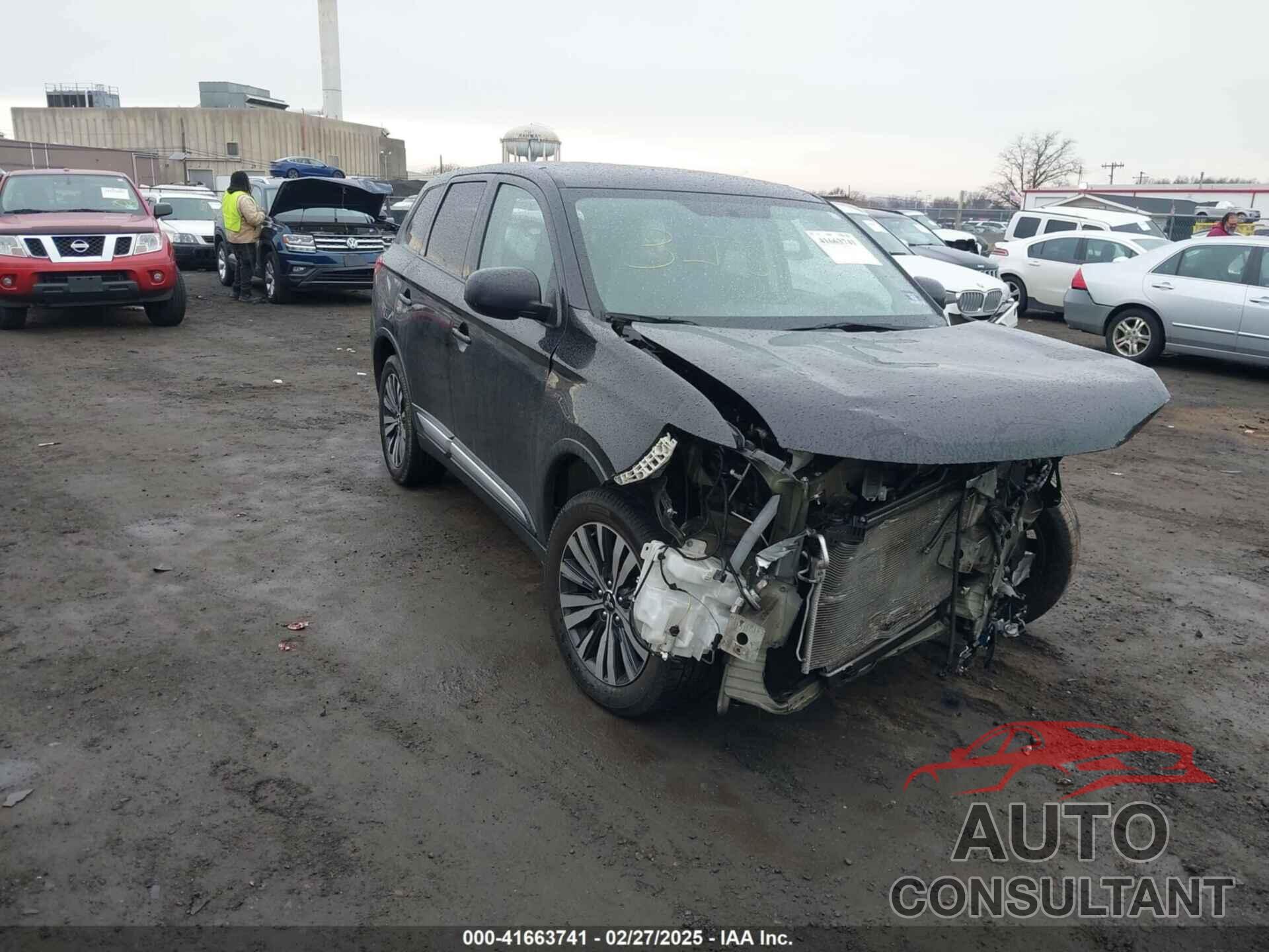 MITSUBISHI OUTLANDER 2019 - JA4AD2A36KZ050732