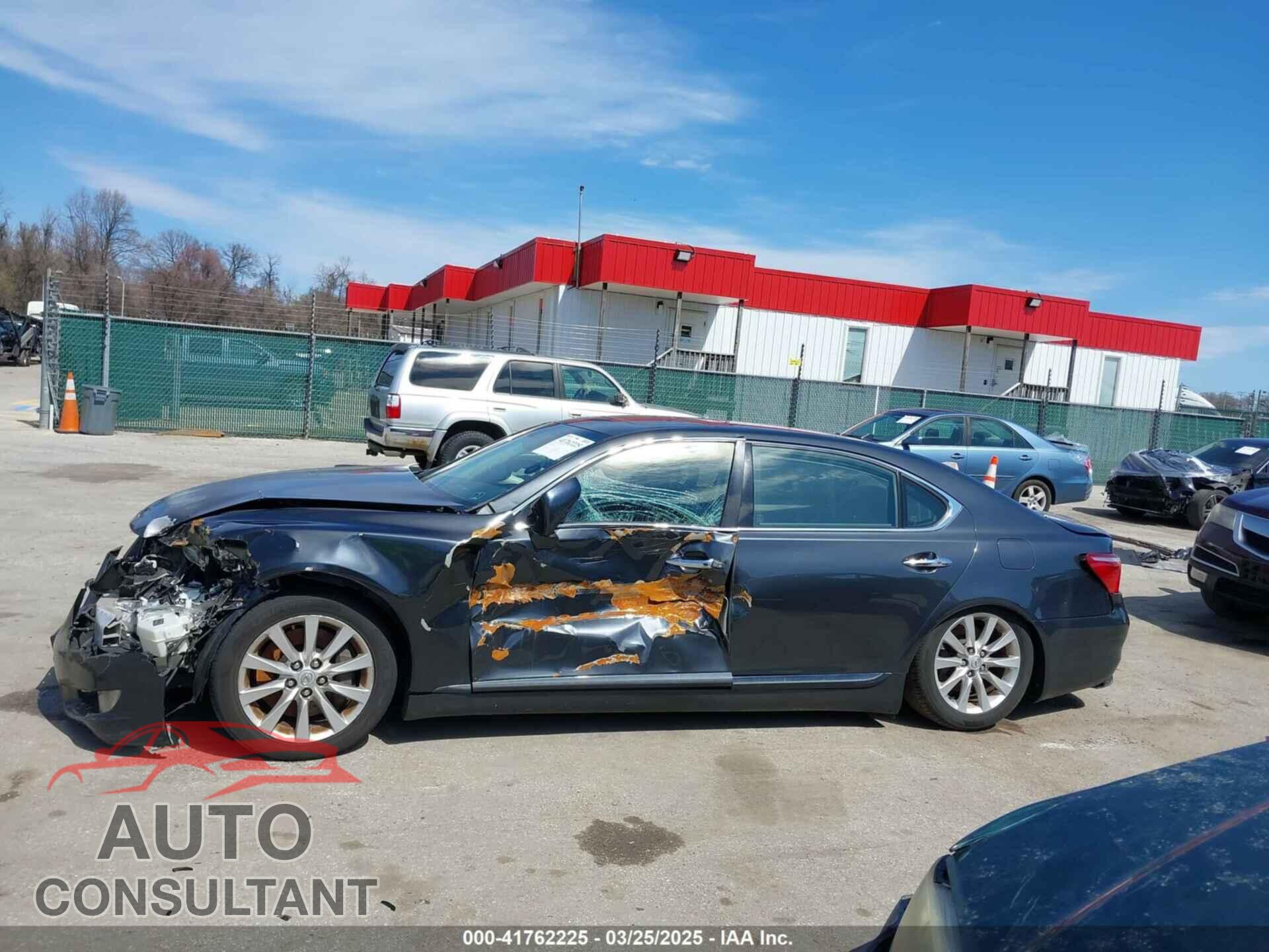 LEXUS LS 460 2010 - JTHDL5EF7A5001815