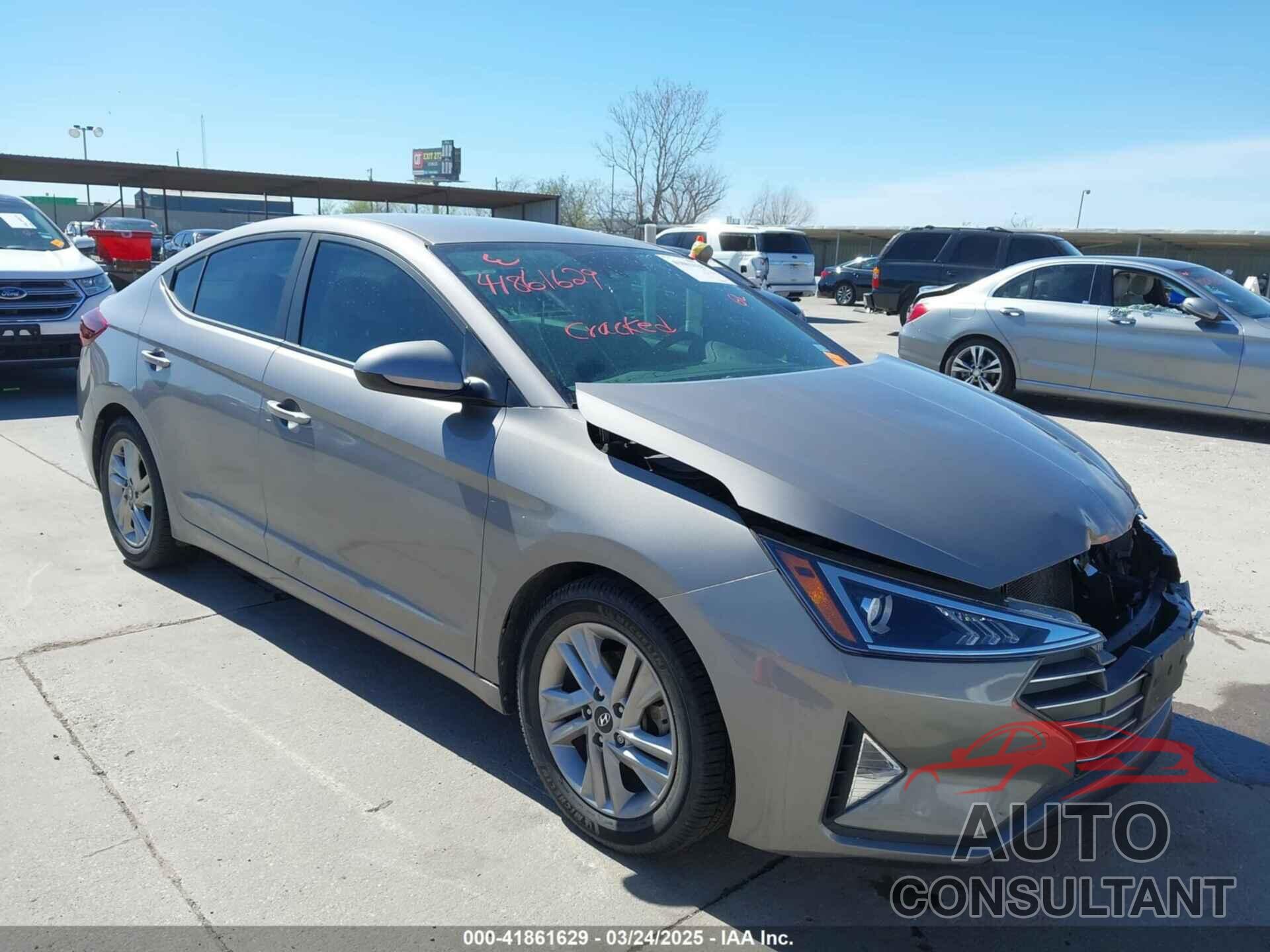 HYUNDAI ELANTRA 2020 - KMHD84LF7LU030655