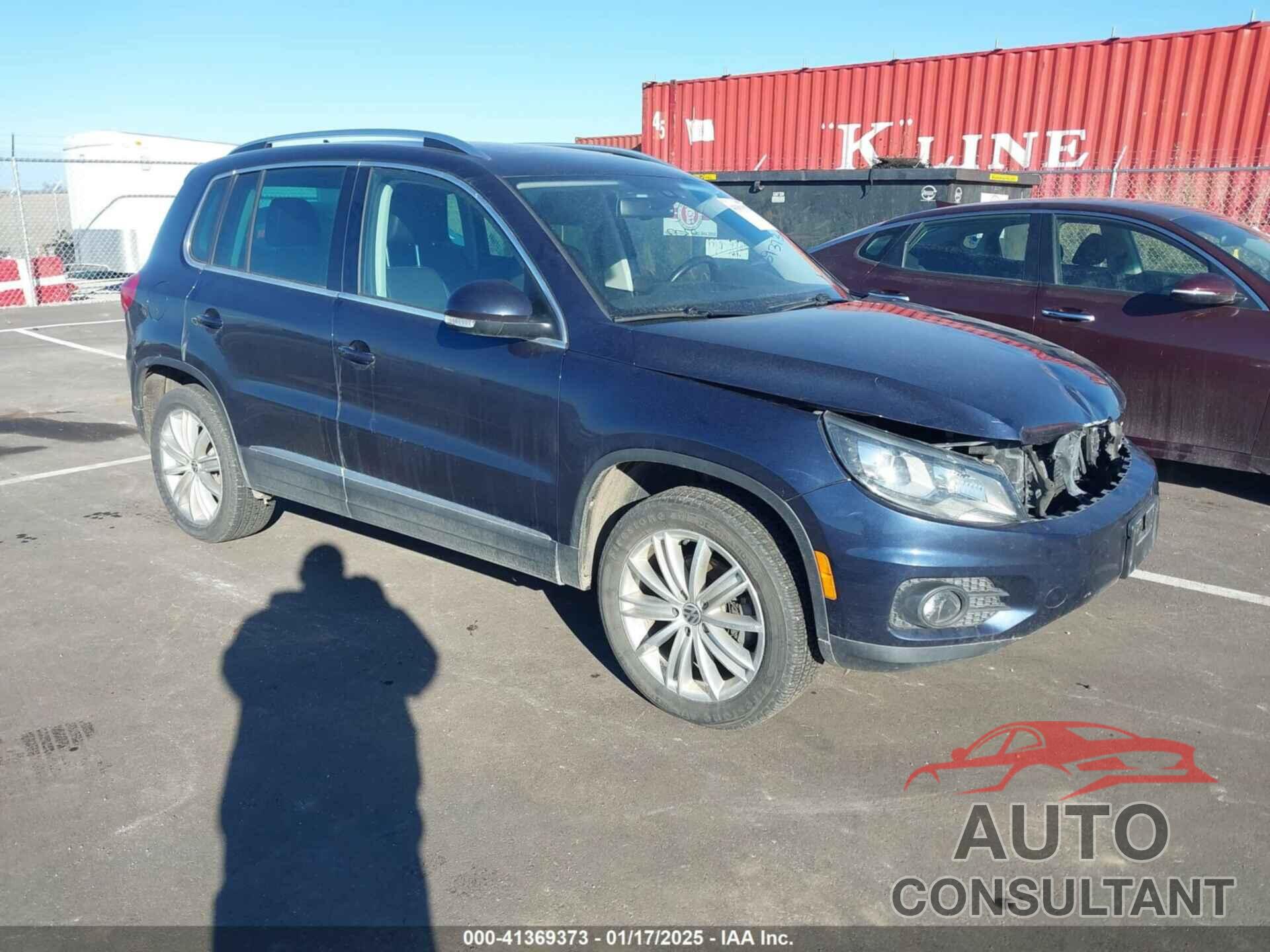 VOLKSWAGEN TIGUAN 2016 - WVGBV7AX5GW609540