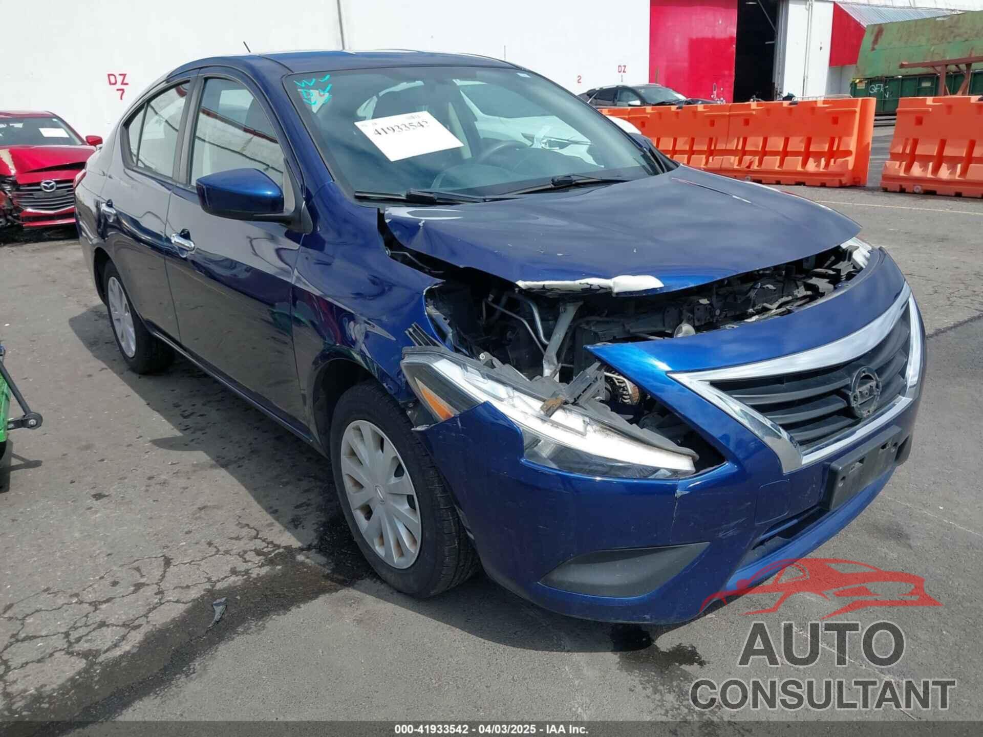 NISSAN VERSA 2018 - 3N1CN7APXJL848302