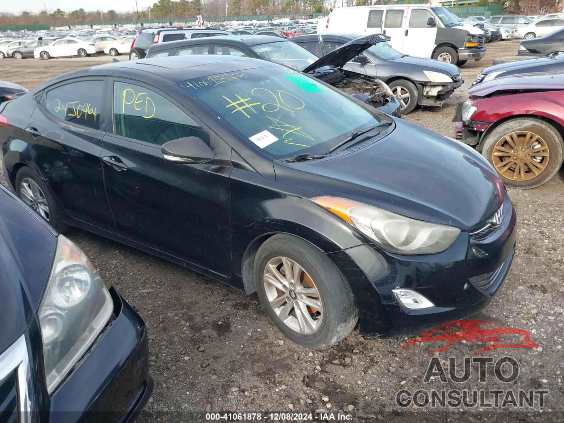 HYUNDAI ELANTRA 2012 - KMHDH4AE8CU203674