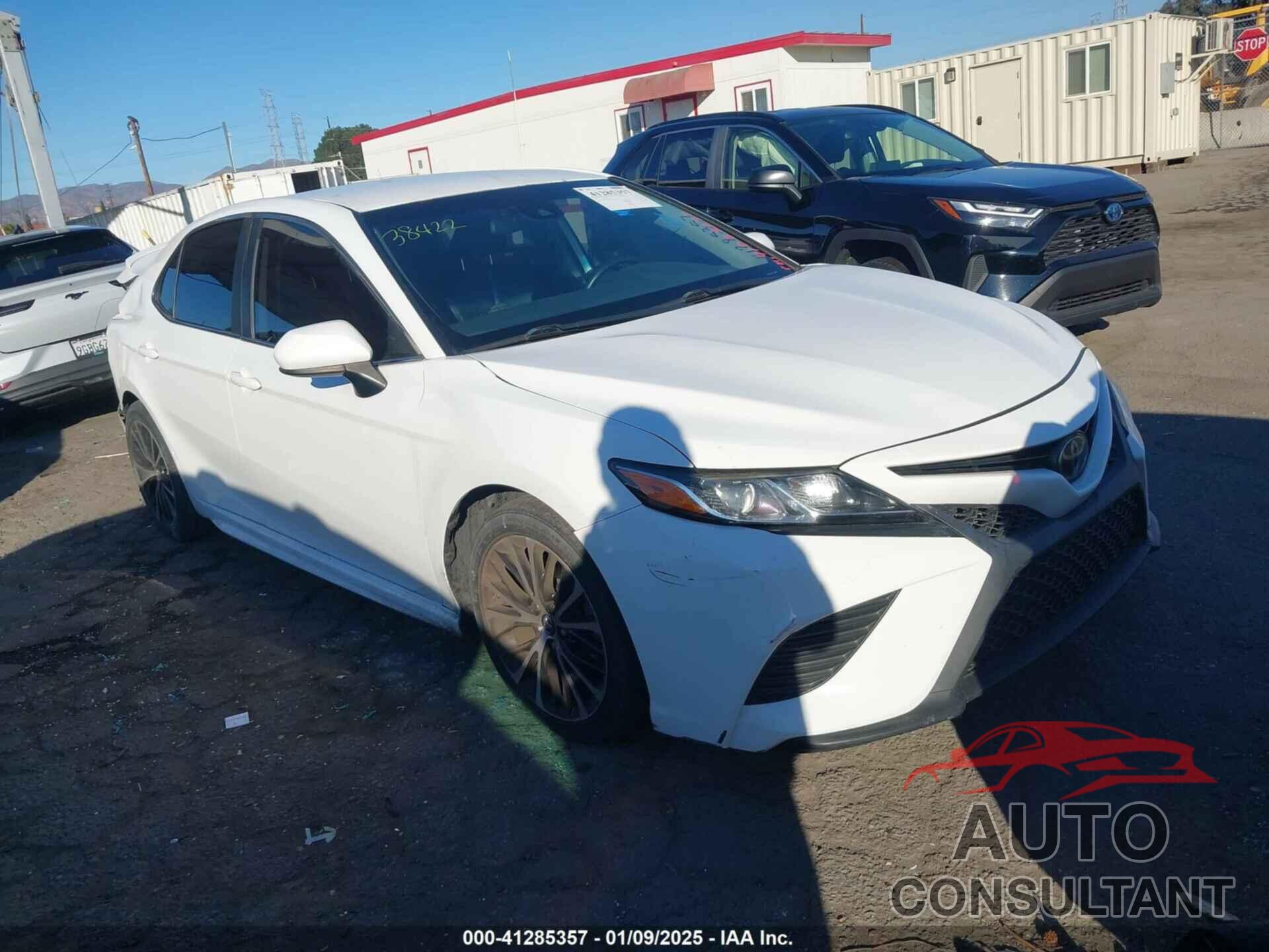 TOYOTA CAMRY 2019 - 4T1B11HK0KU264747