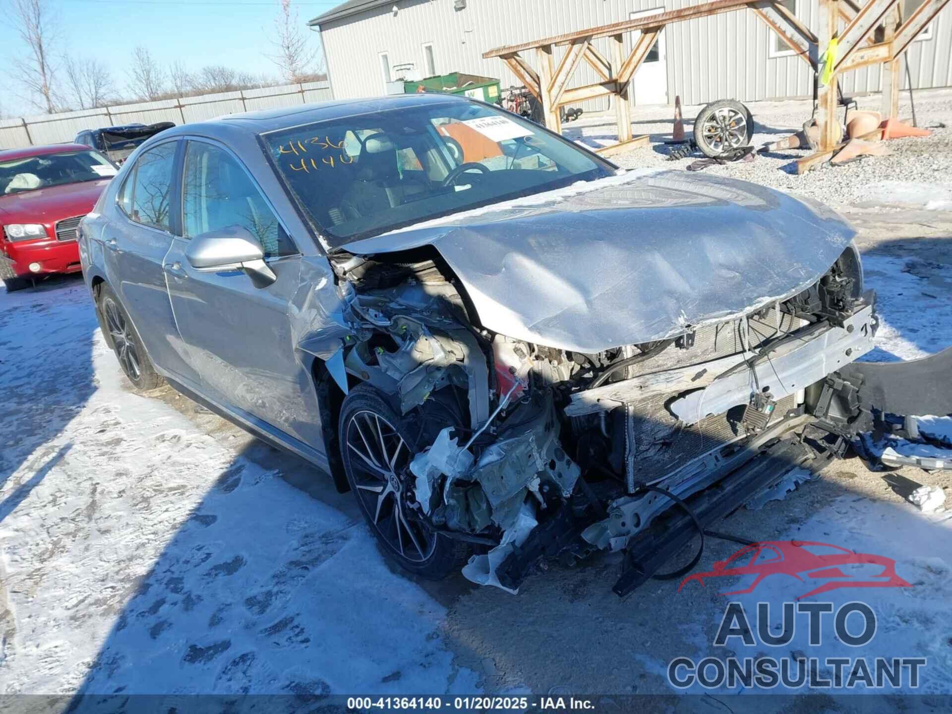 TOYOTA CAMRY 2022 - 4T1T11AK1NU651312