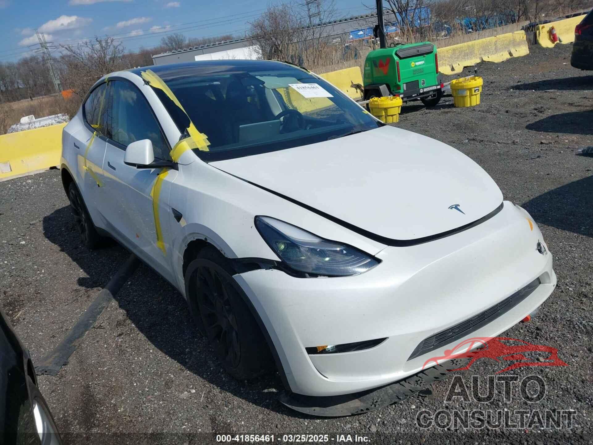 TESLA MODEL Y 2023 - 7SAYGDEE4PF780951