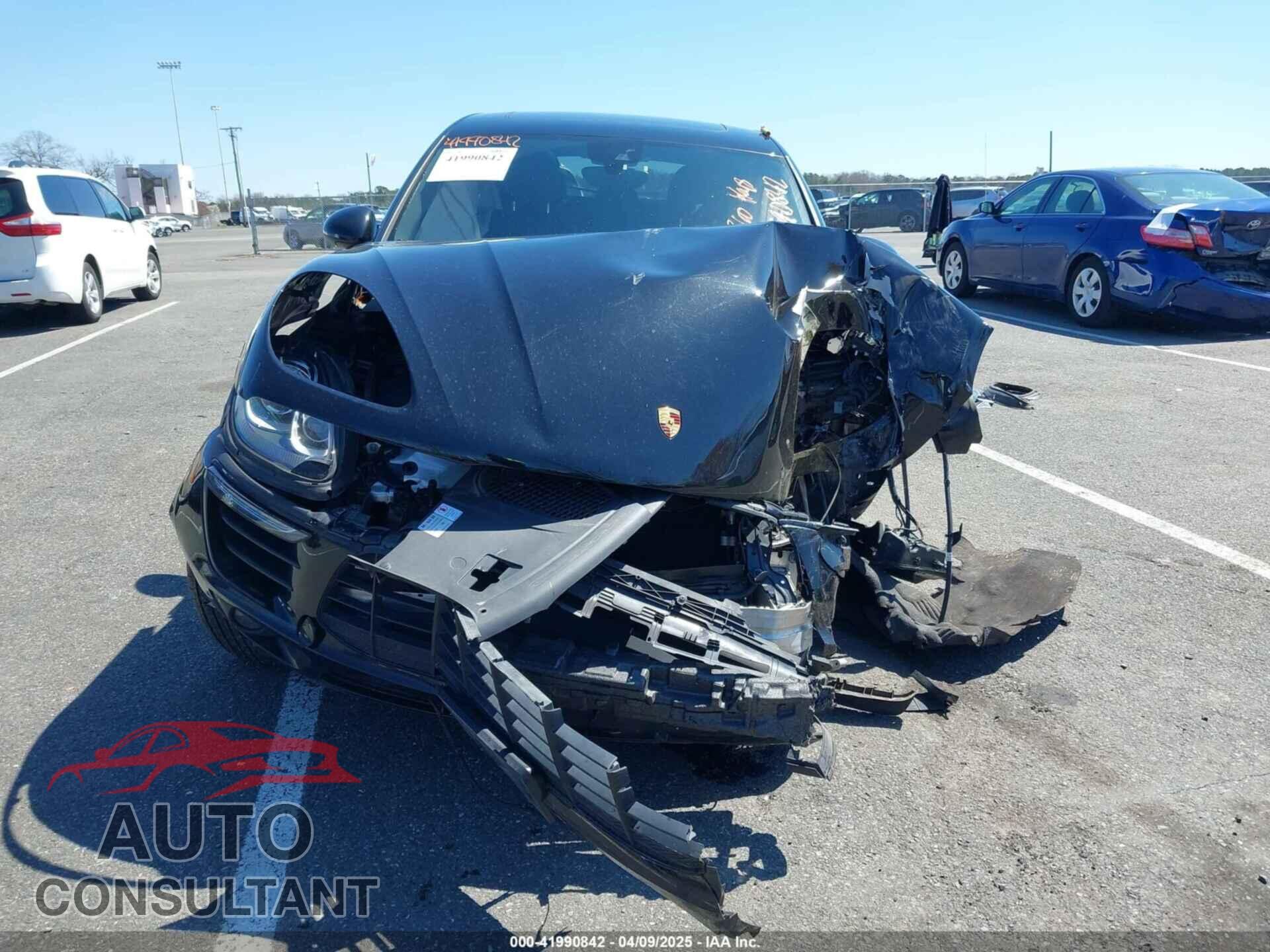 PORSCHE MACAN 2018 - WP1AA2A59JLB13452