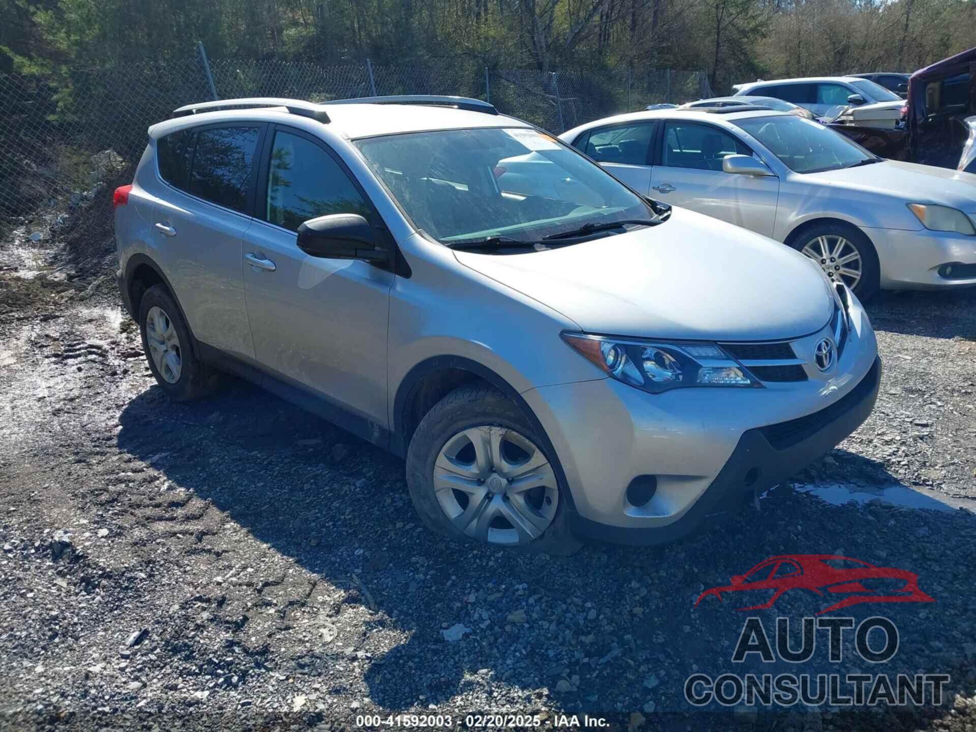 TOYOTA RAV4 2015 - JTMZFREVXFJ032892