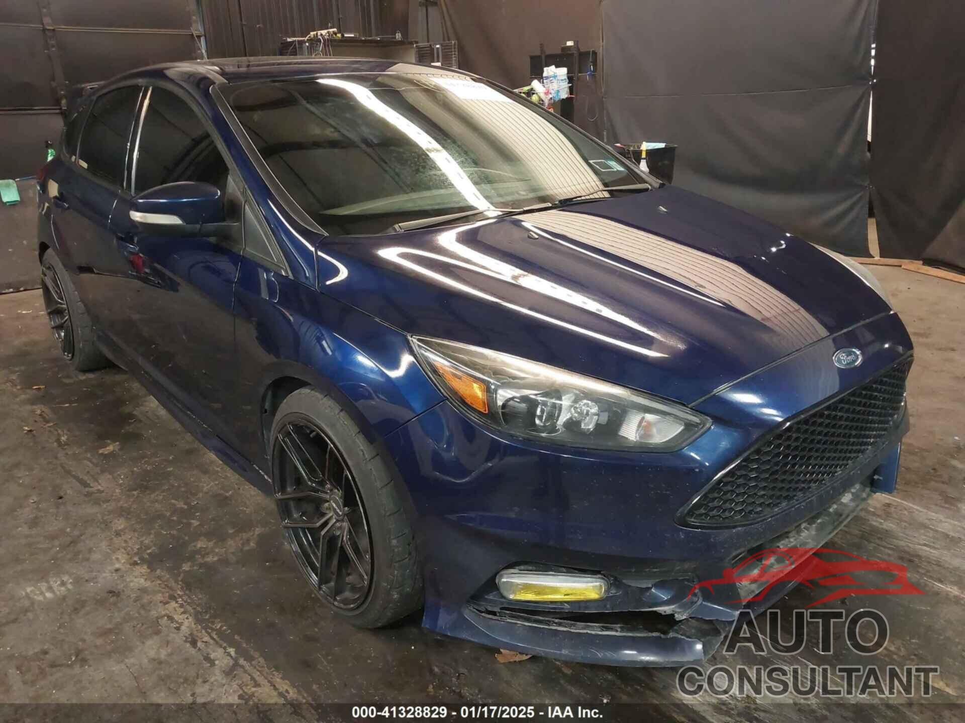 FORD FOCUS ST 2017 - 1FADP3L92HL326097