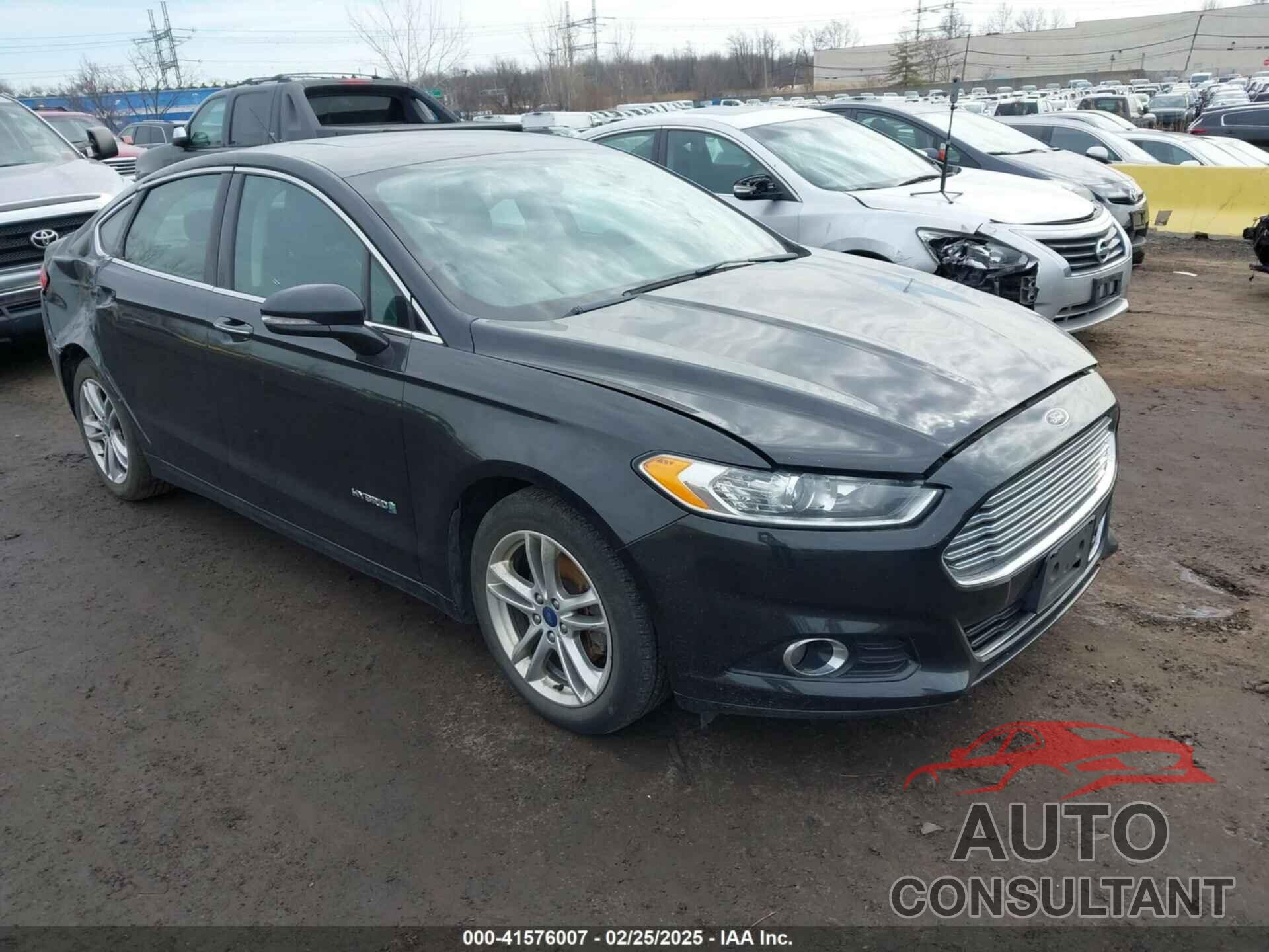 FORD FUSION HYBRID 2015 - 3FA6P0RU6FR299374