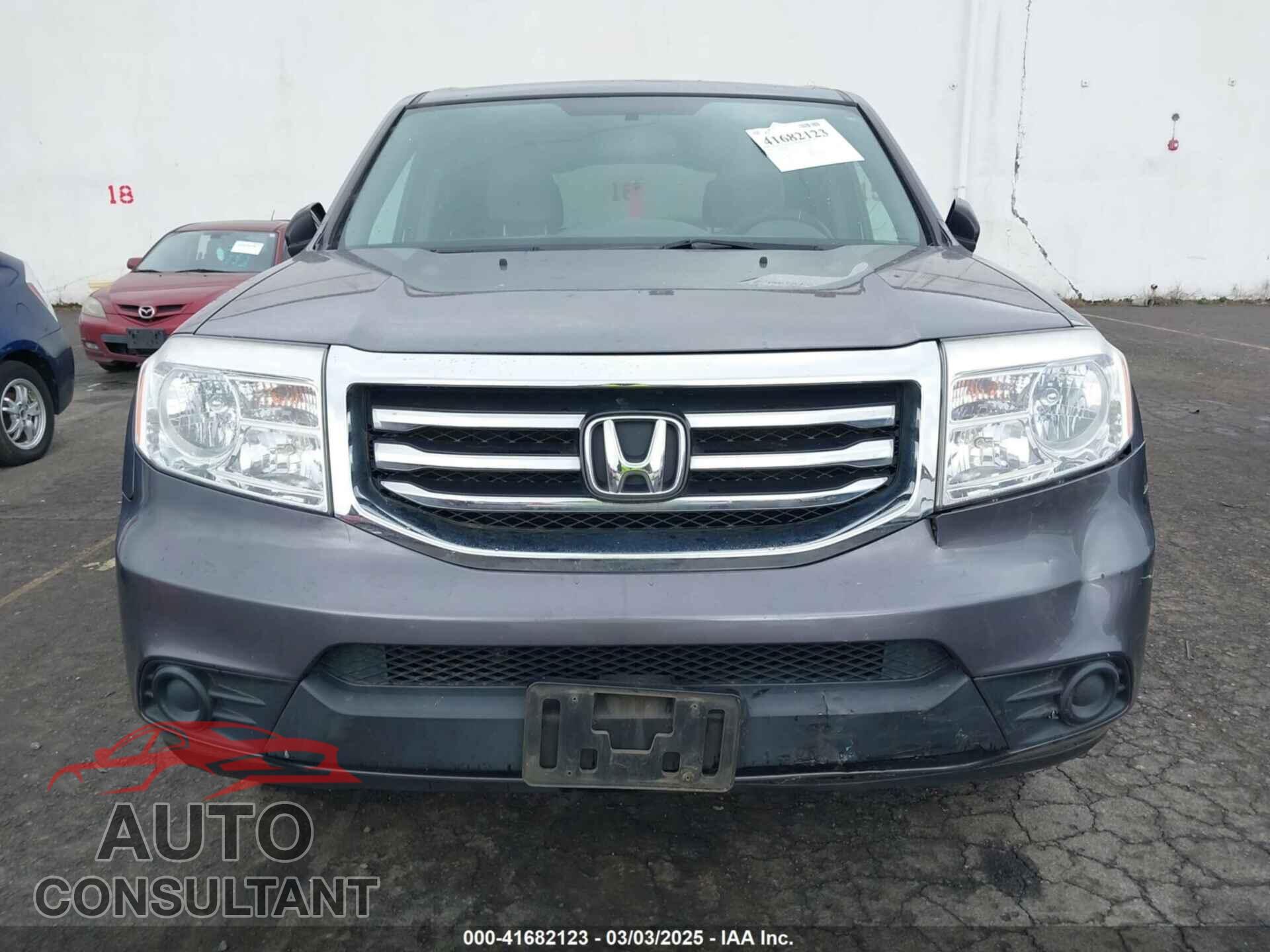 HONDA PILOT 2015 - 5FNYF4H29FB026136