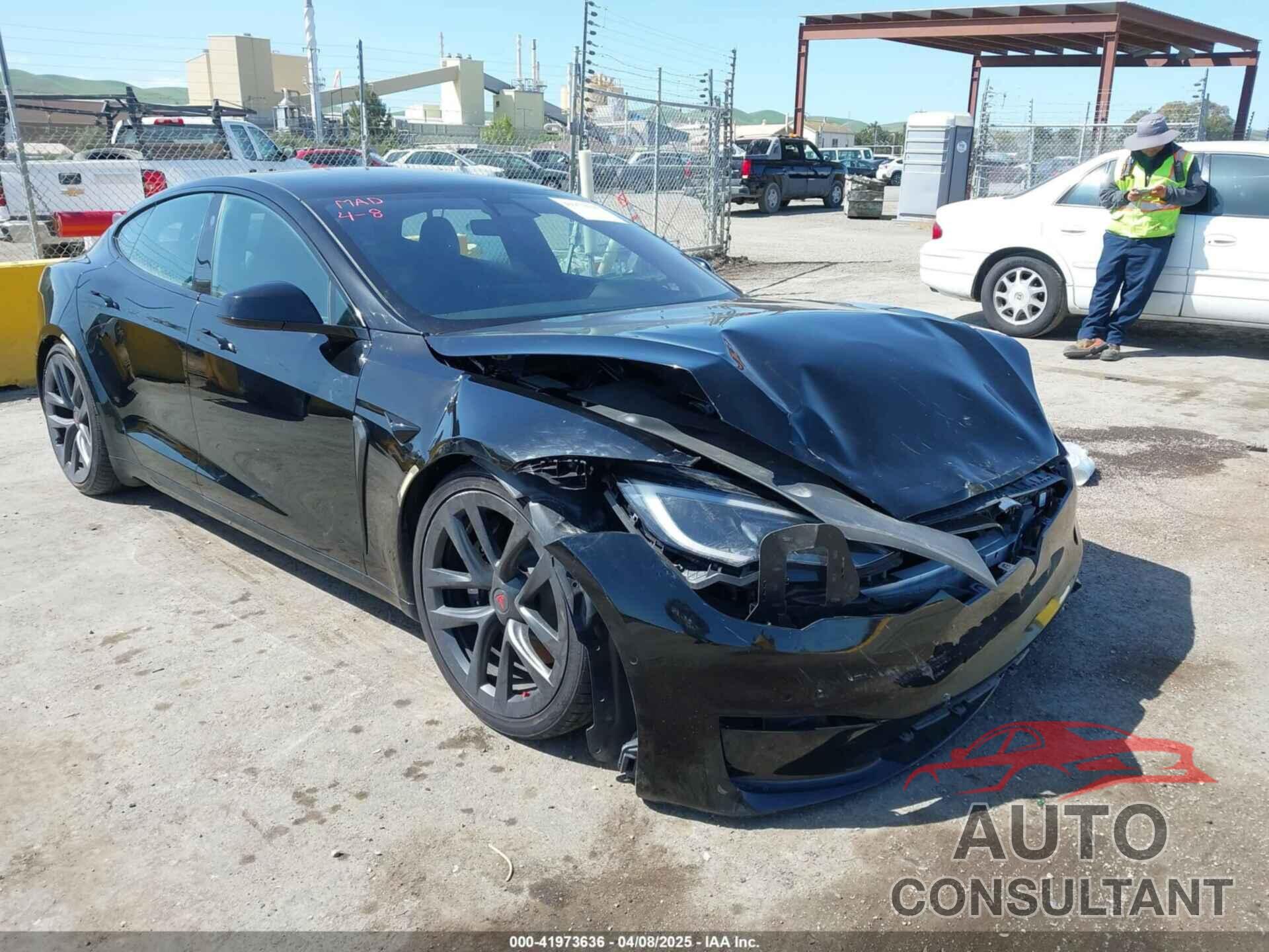 TESLA MODEL S 2022 - 5YJSA1E61NF483354