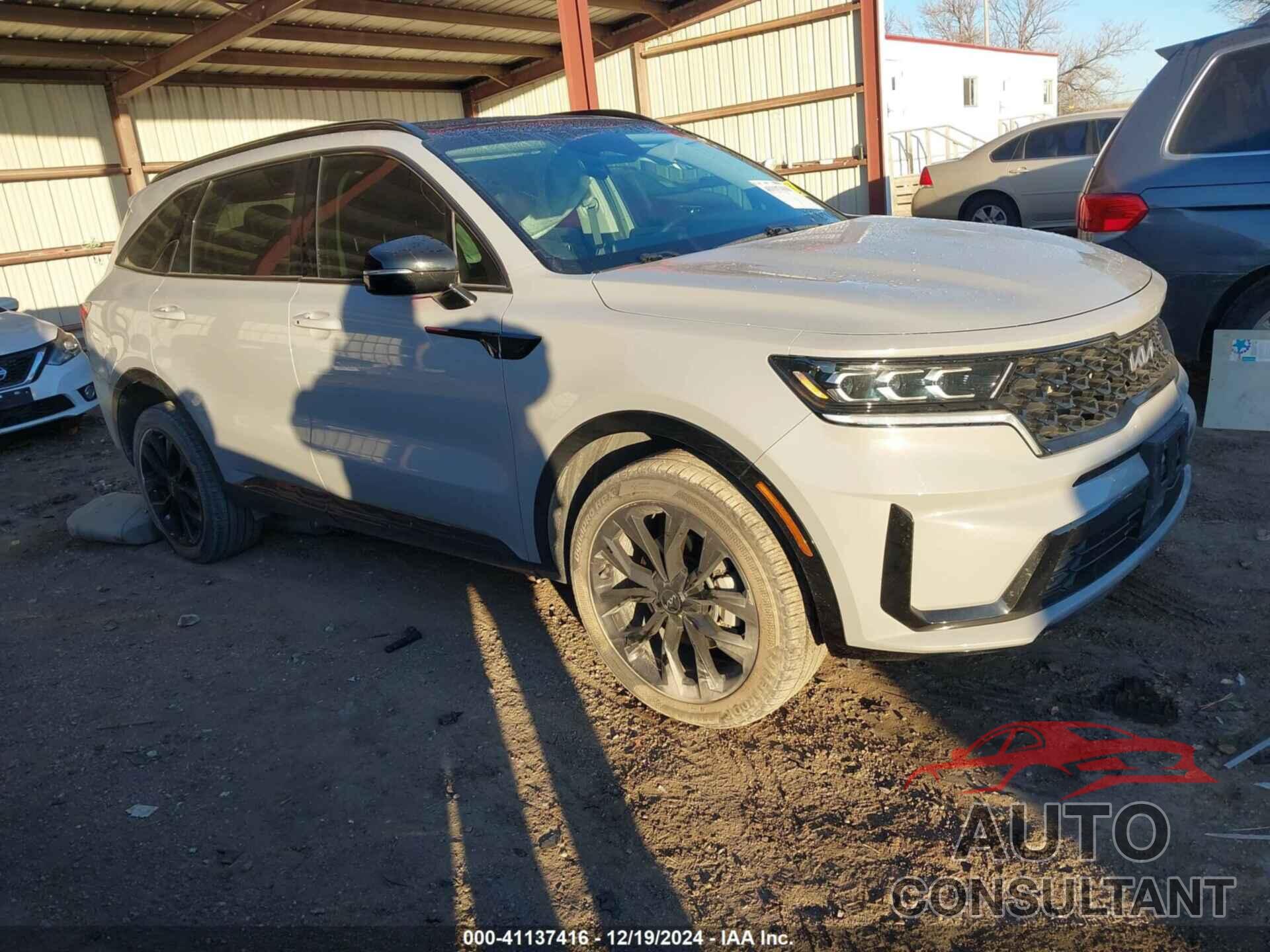 KIA SORENTO 2023 - 5XYRKDLF4PG164946