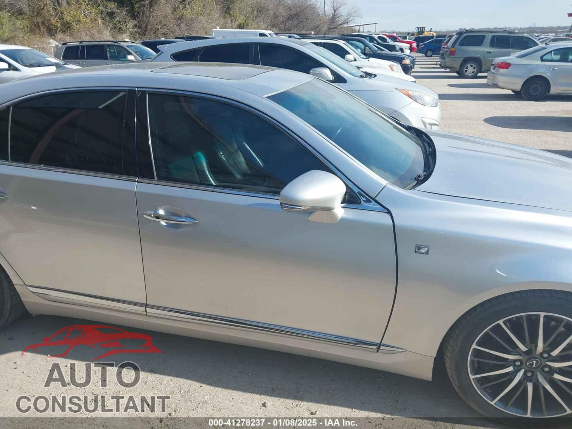LEXUS LS 2013 - JTHCL5EF7D5017562