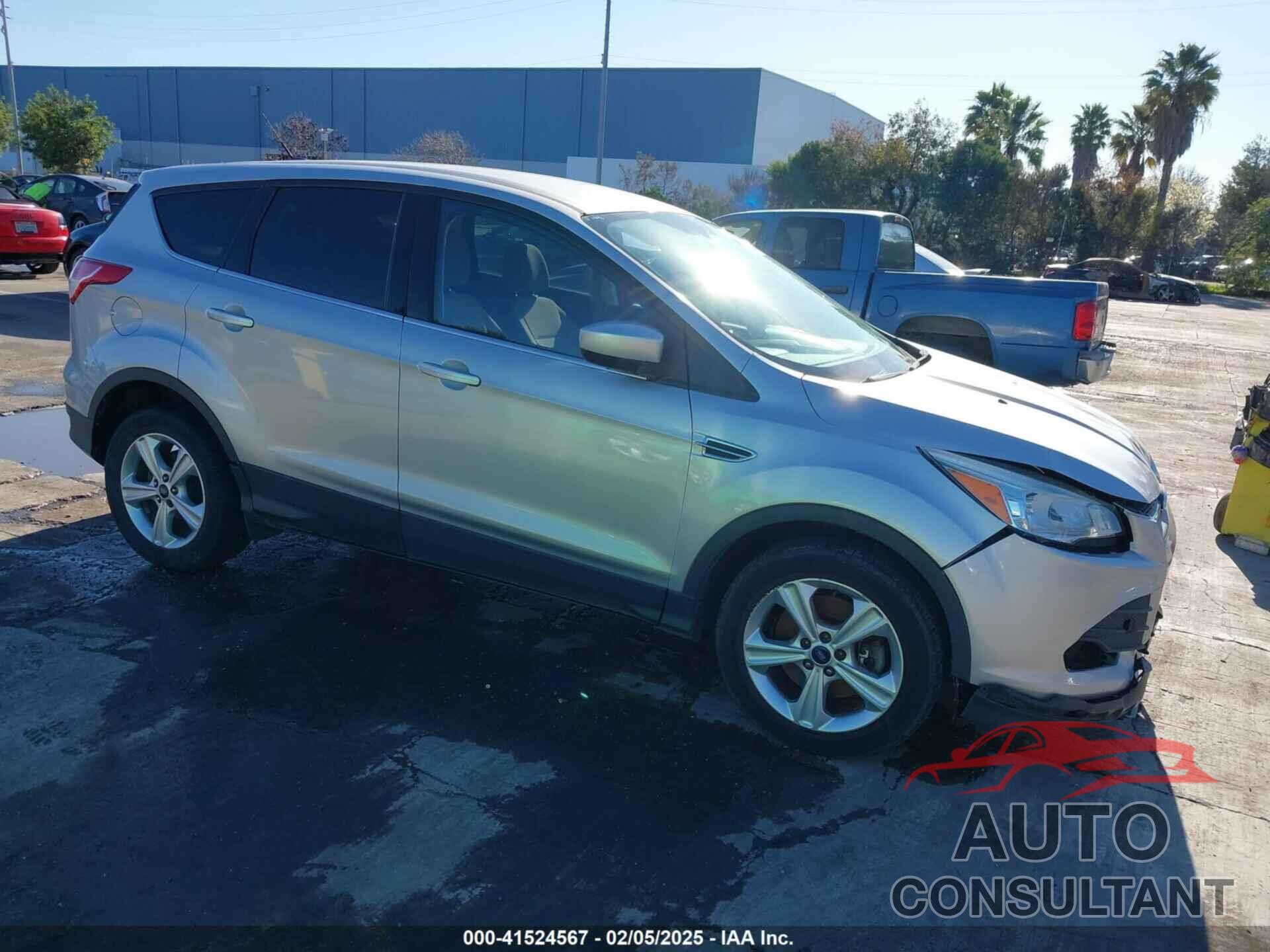 FORD ESCAPE 2015 - 1FMCU9GX5FUA21321