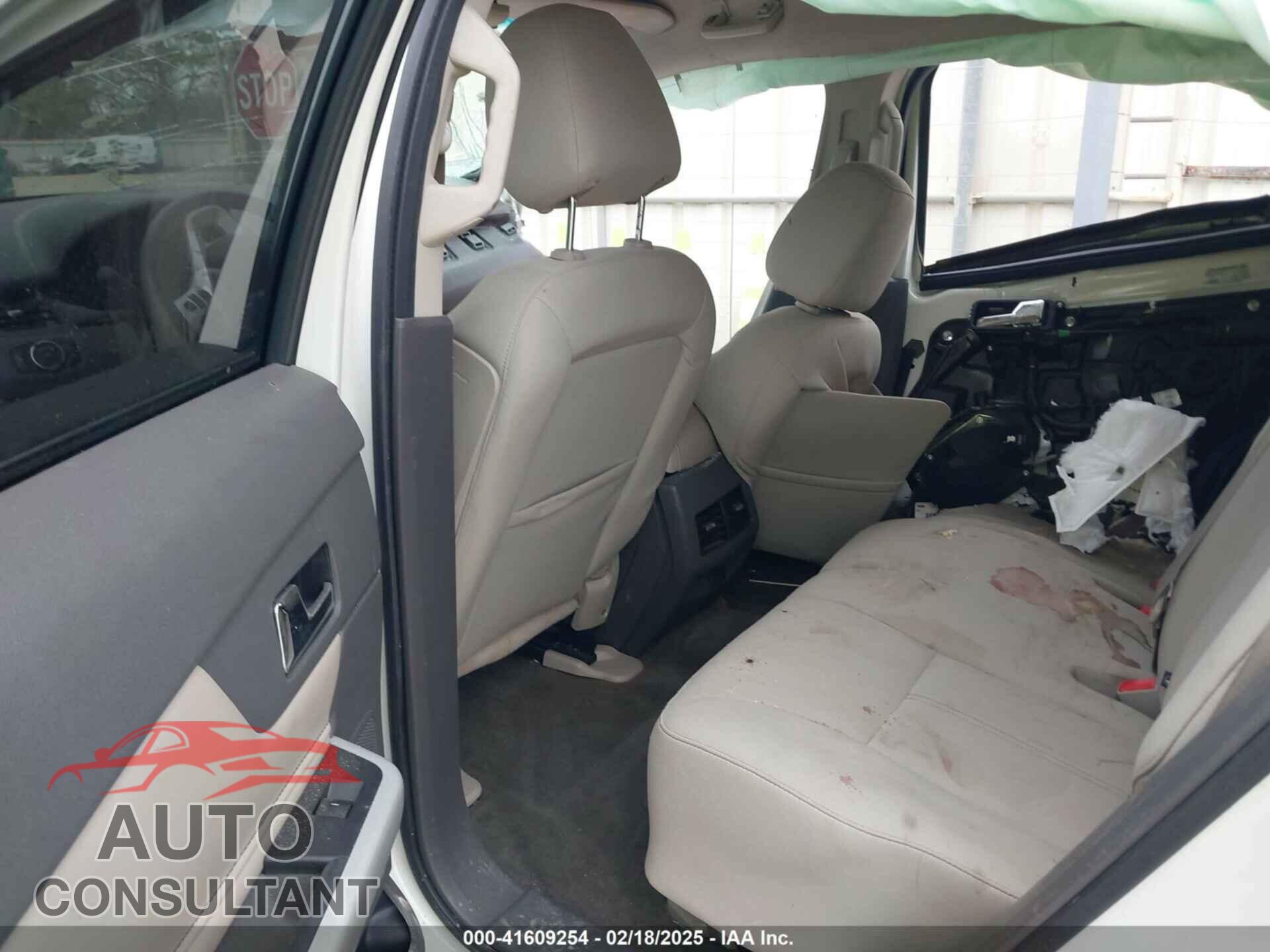 FORD EDGE 2013 - 2FMDK3GC3DBA25858