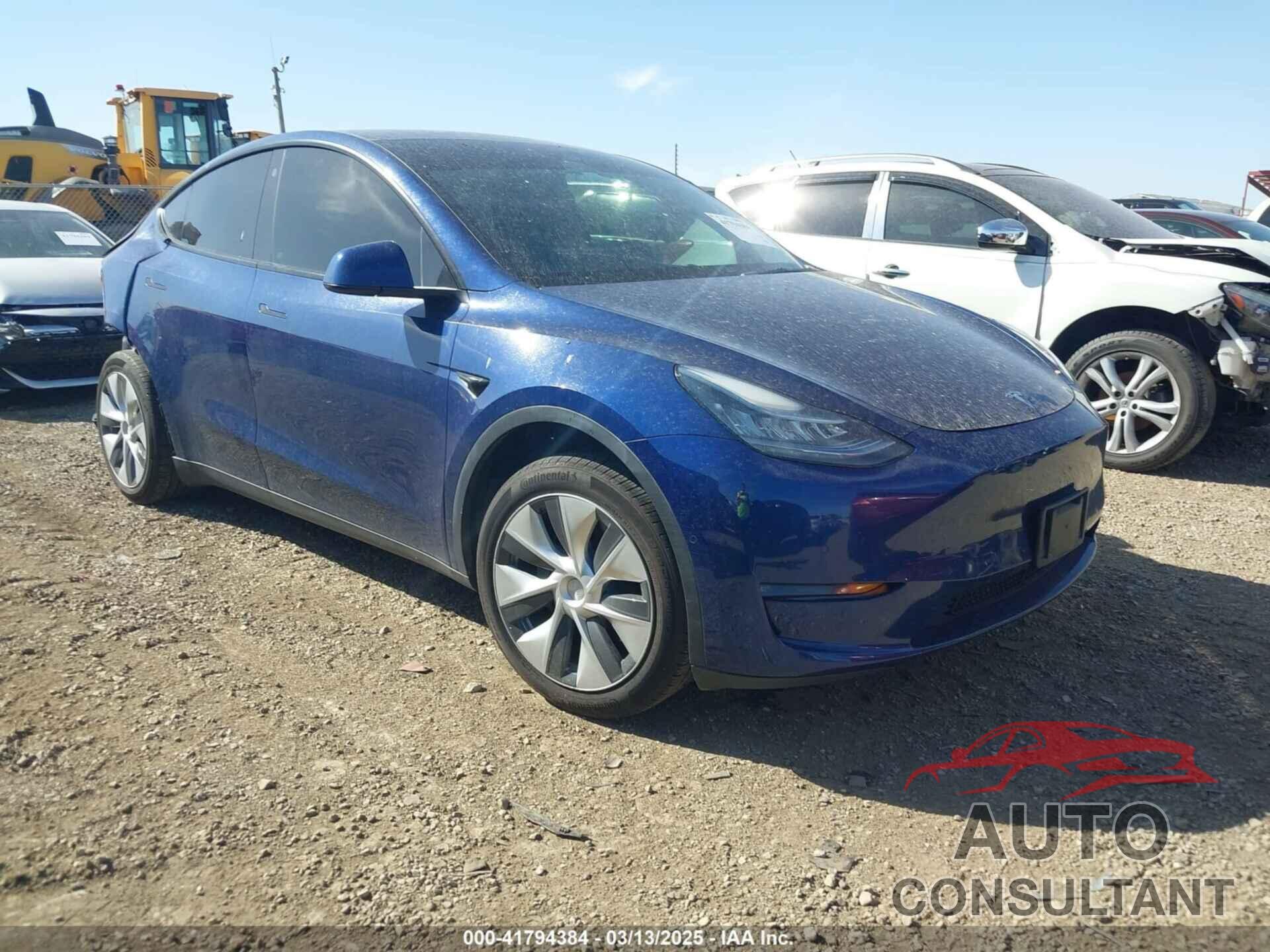 TESLA MODEL Y 2021 - 5YJYGDED6MF107711