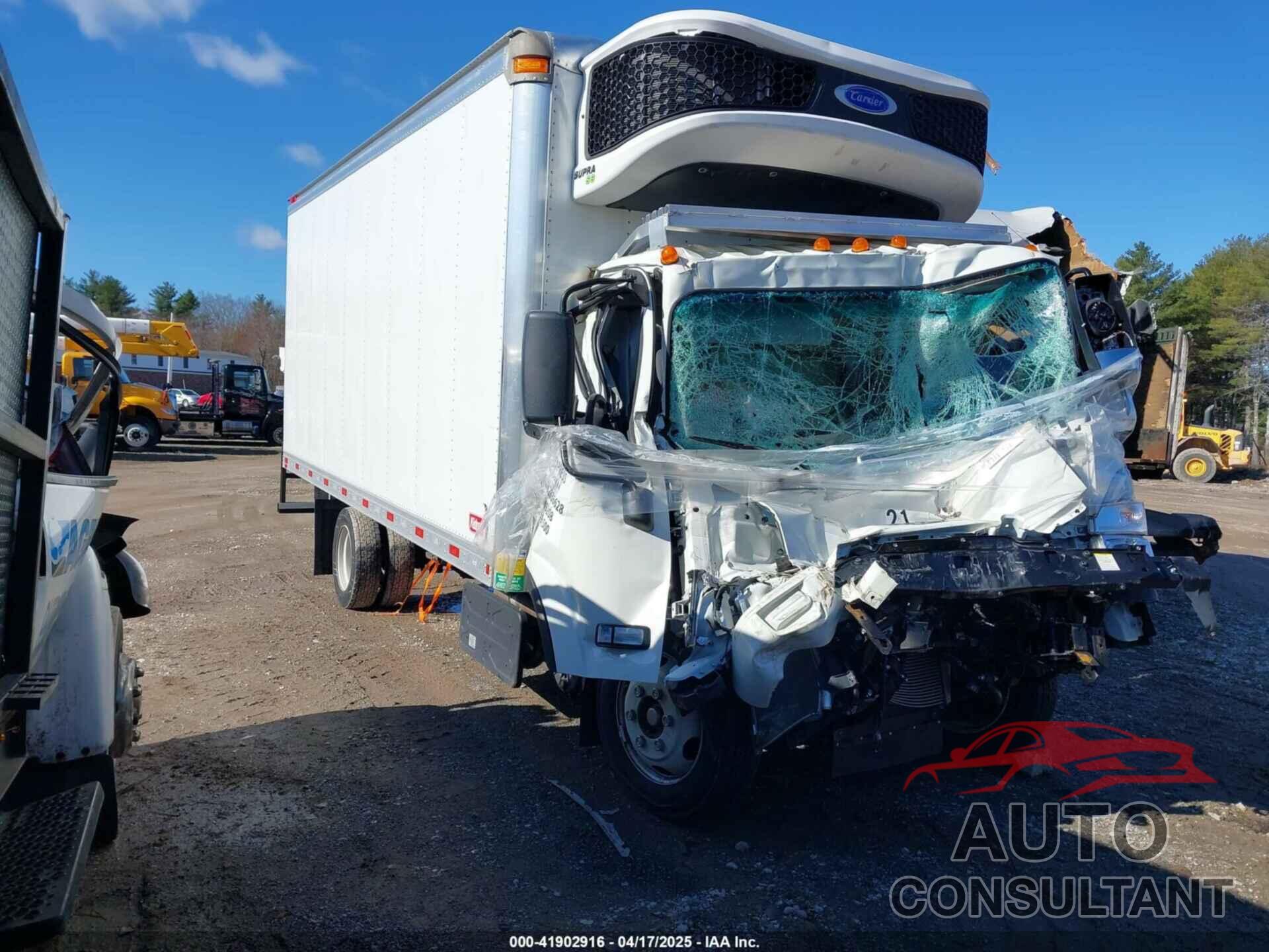 CHEVROLET 5500XD LCF DIESEL 2023 - JALEEW161P7306590