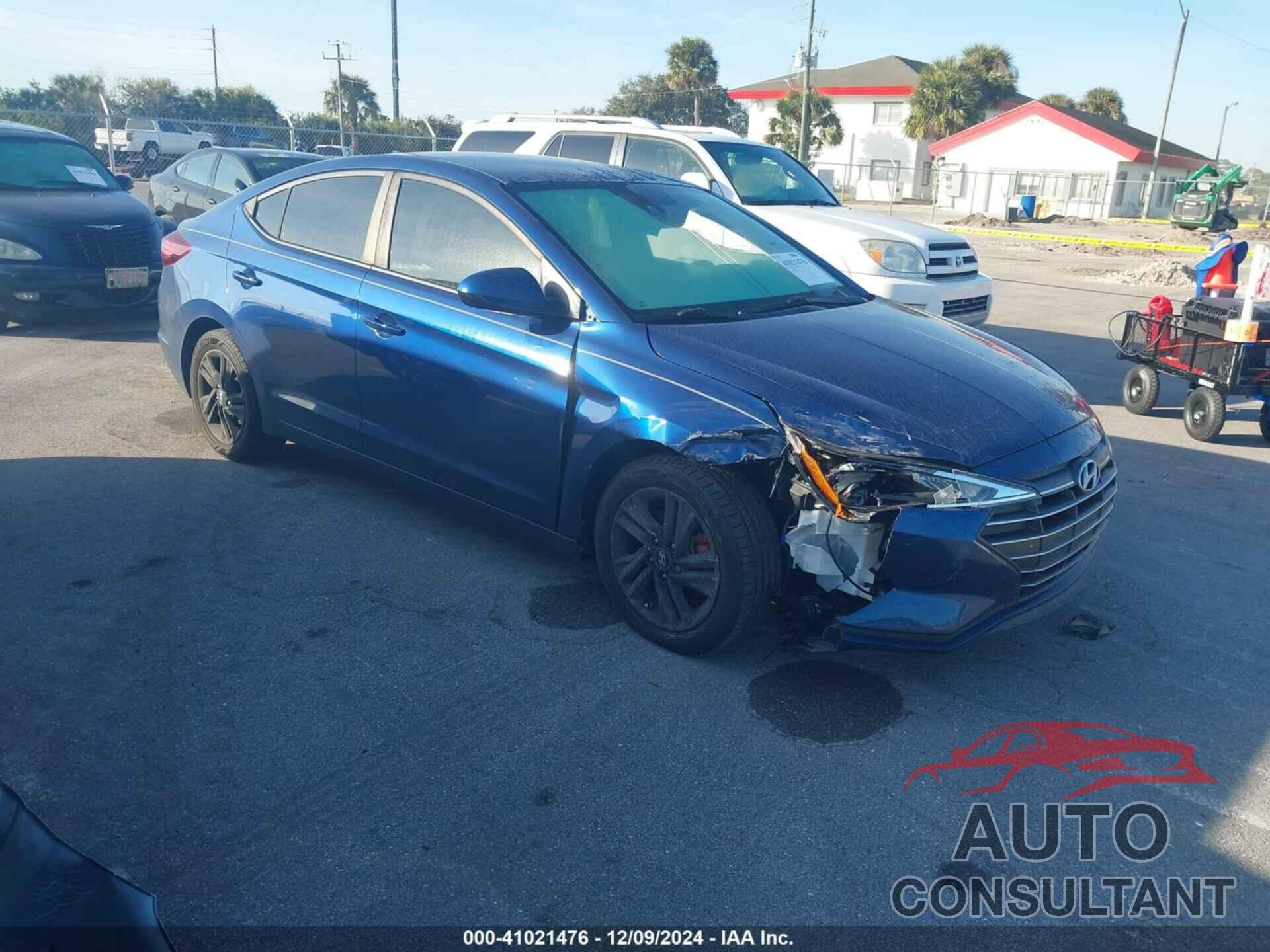 HYUNDAI ELANTRA 2019 - 5NPD84LF2KH462695