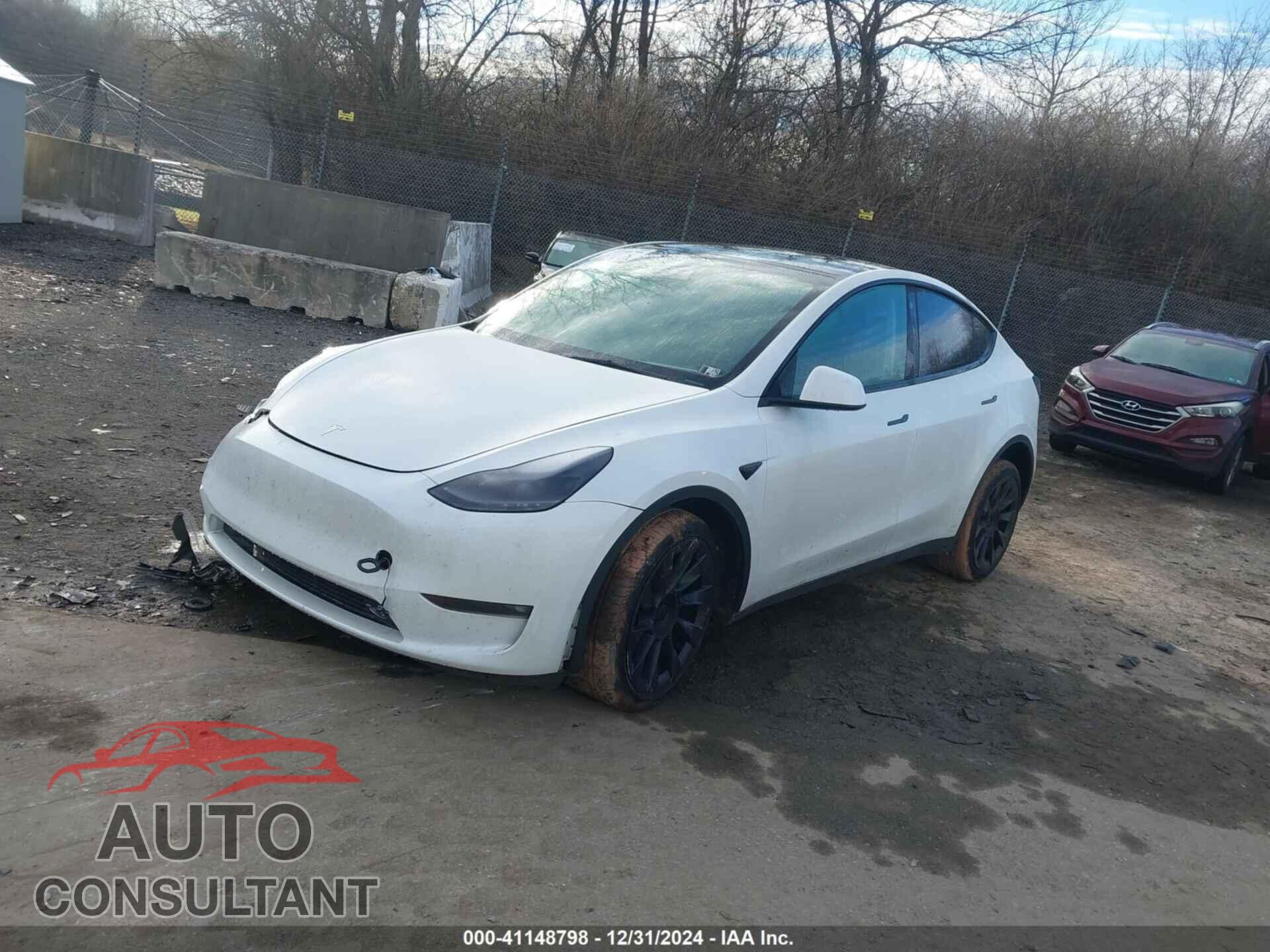 TESLA MODEL Y 2023 - 7SAYGDEE5PF669907